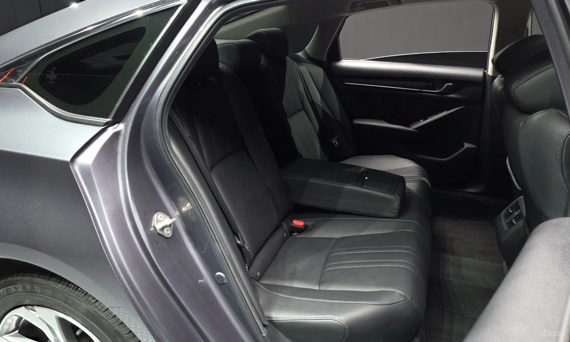 Honda Accord 10th Generation превью 11