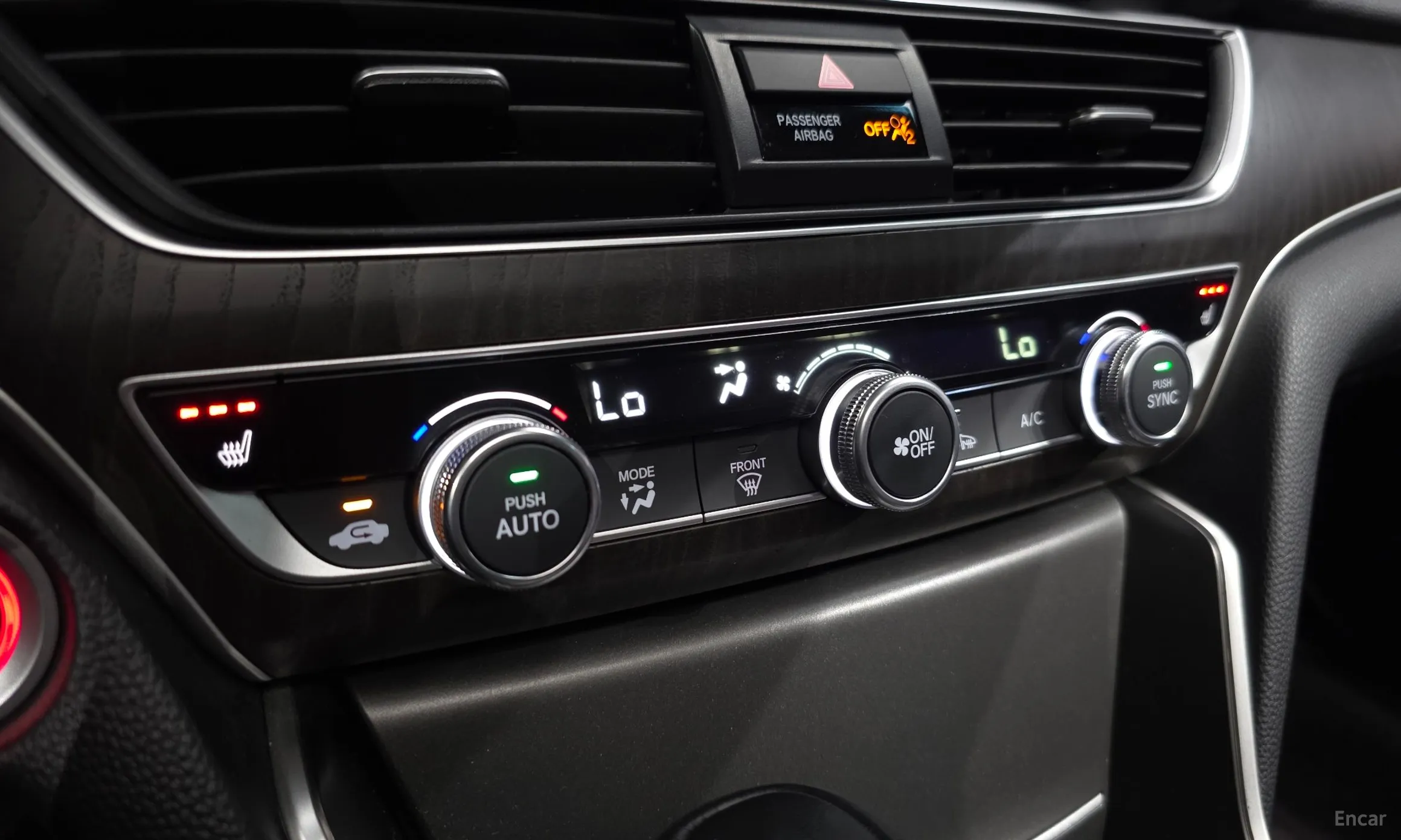 Honda Accord 10th Generation превью 16