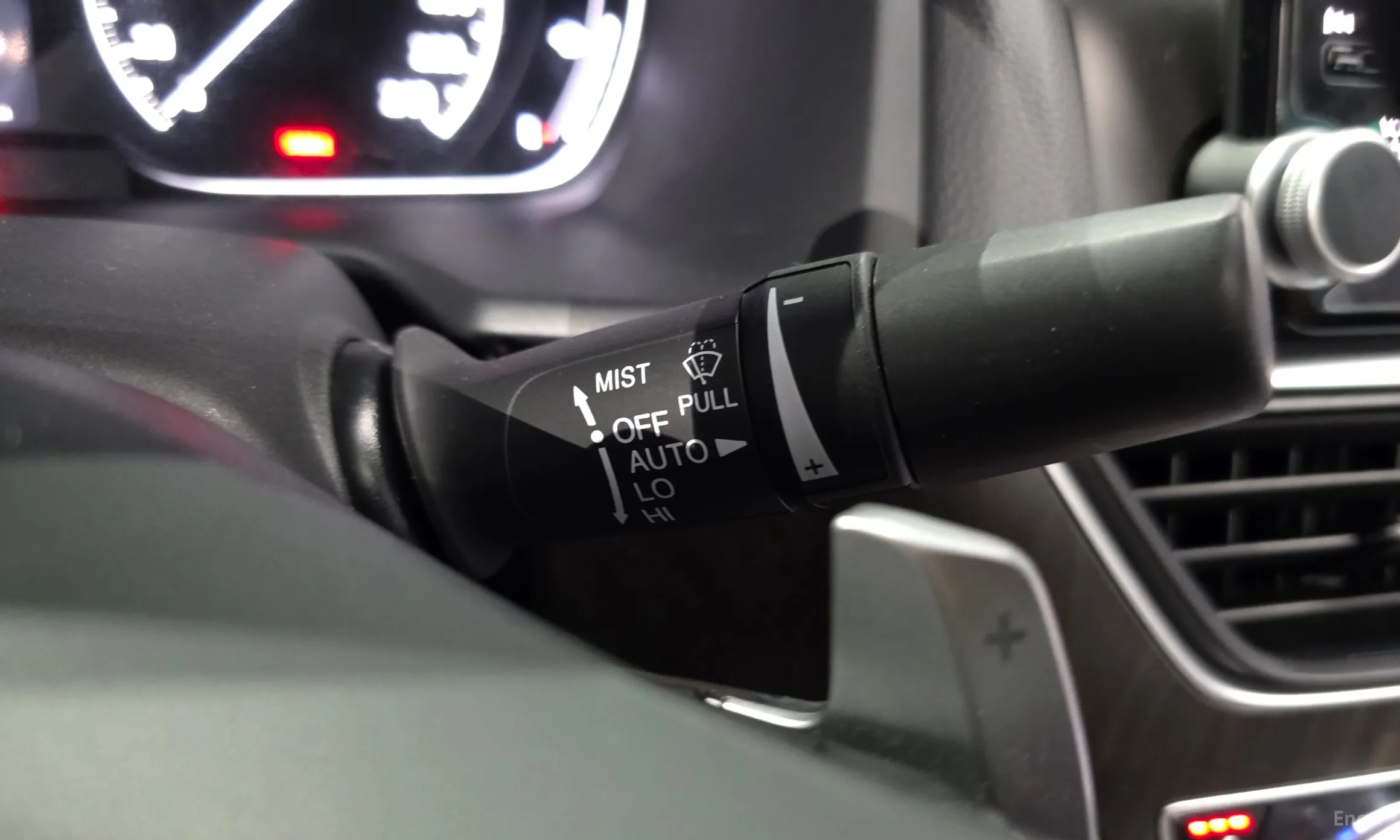 Honda Accord 10th Generation превью 19