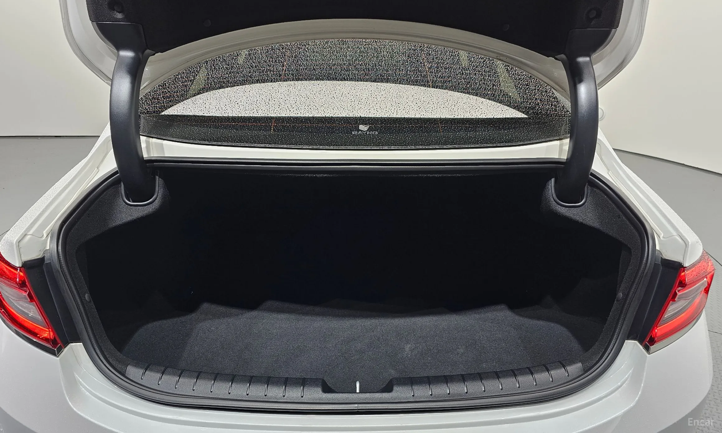 Hyundai Grandeur IG превью 17