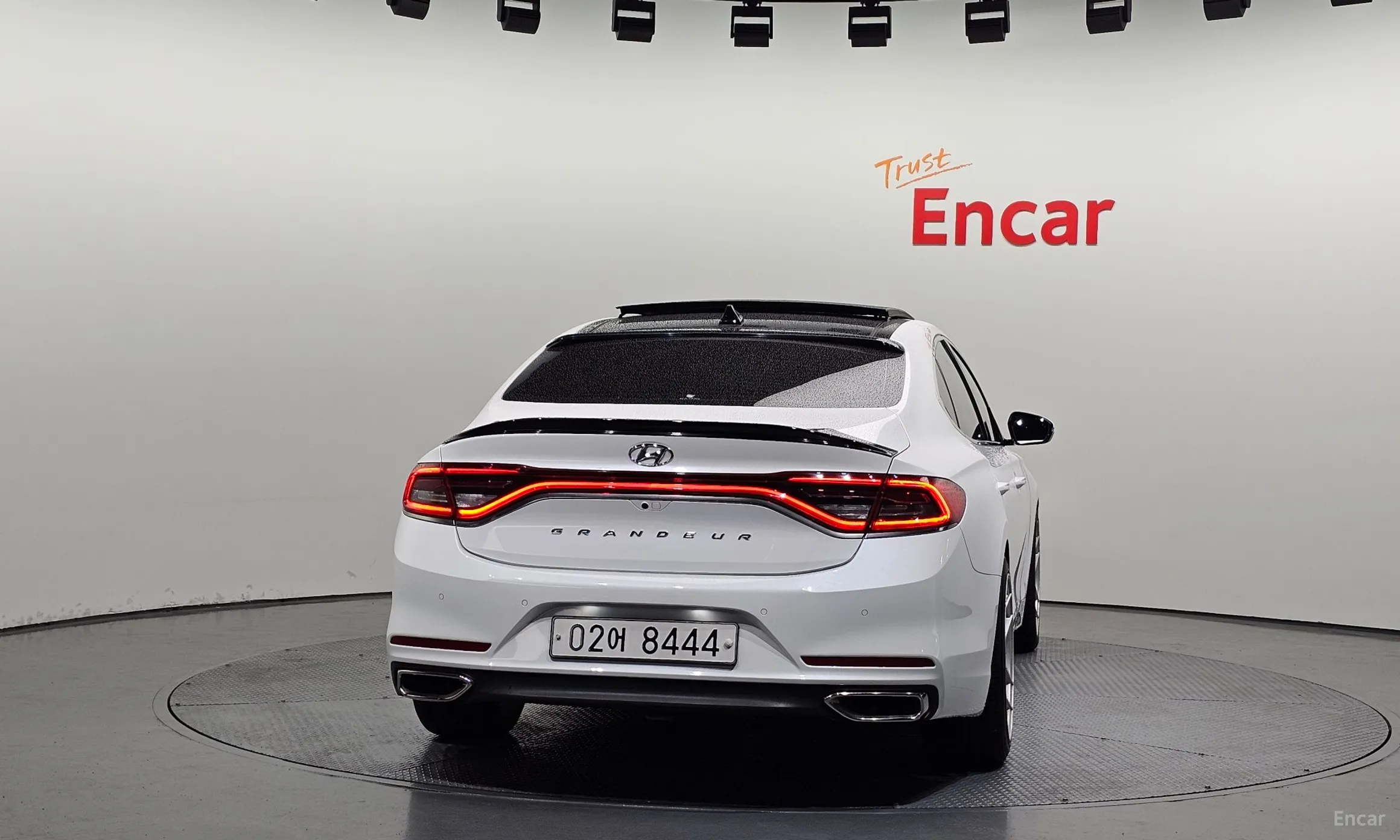 Hyundai Grandeur IG превью 4