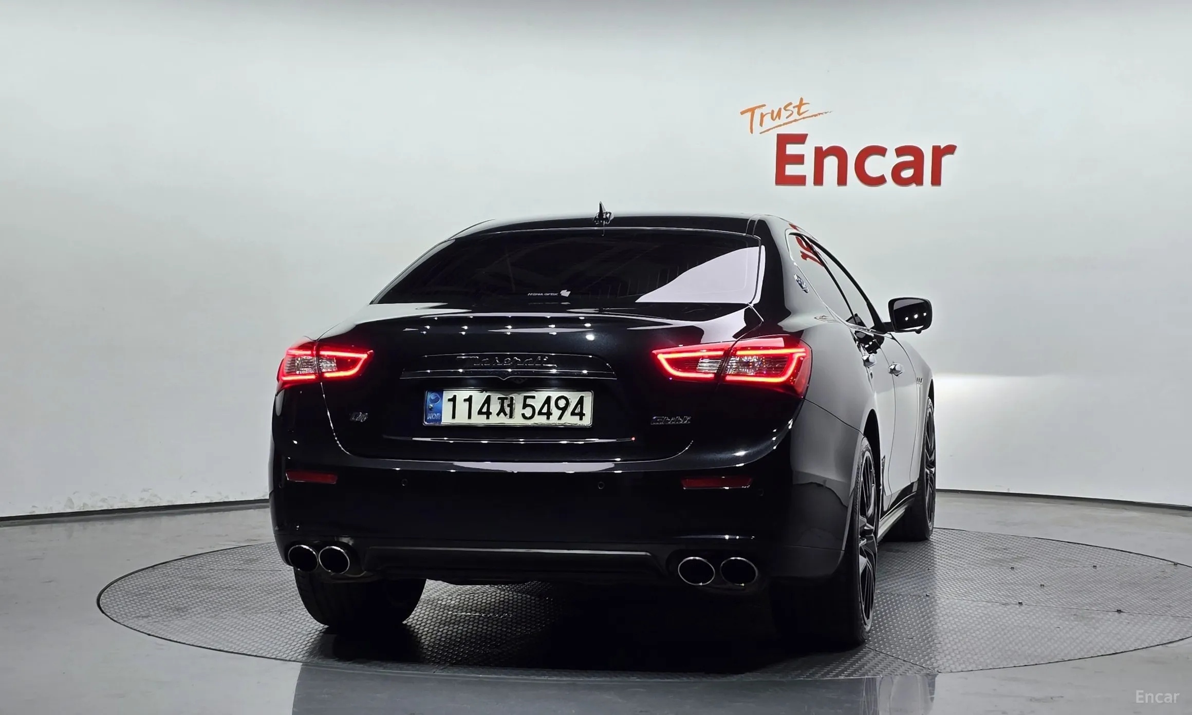 Maserati Ghibli превью 4