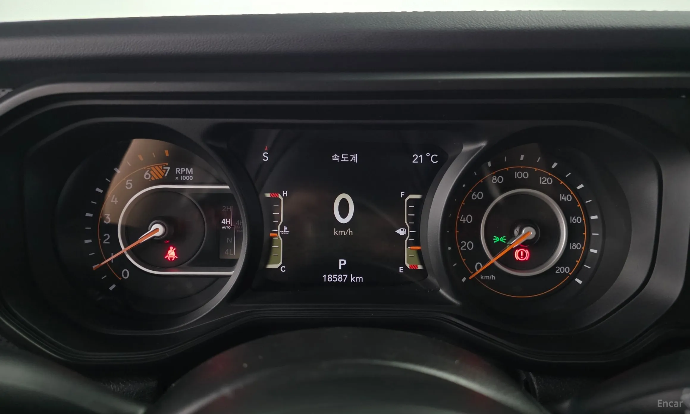 Jeep Wrangler (JL) превью 8