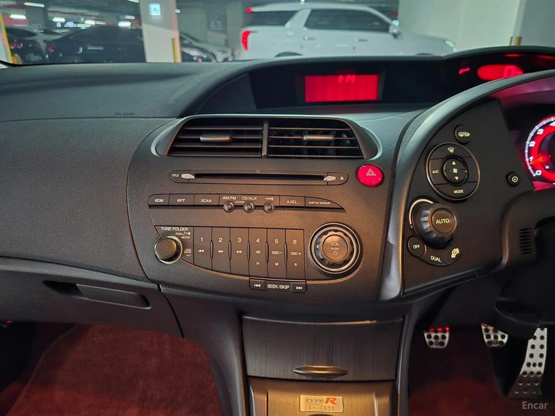 Honda Civic превью 14