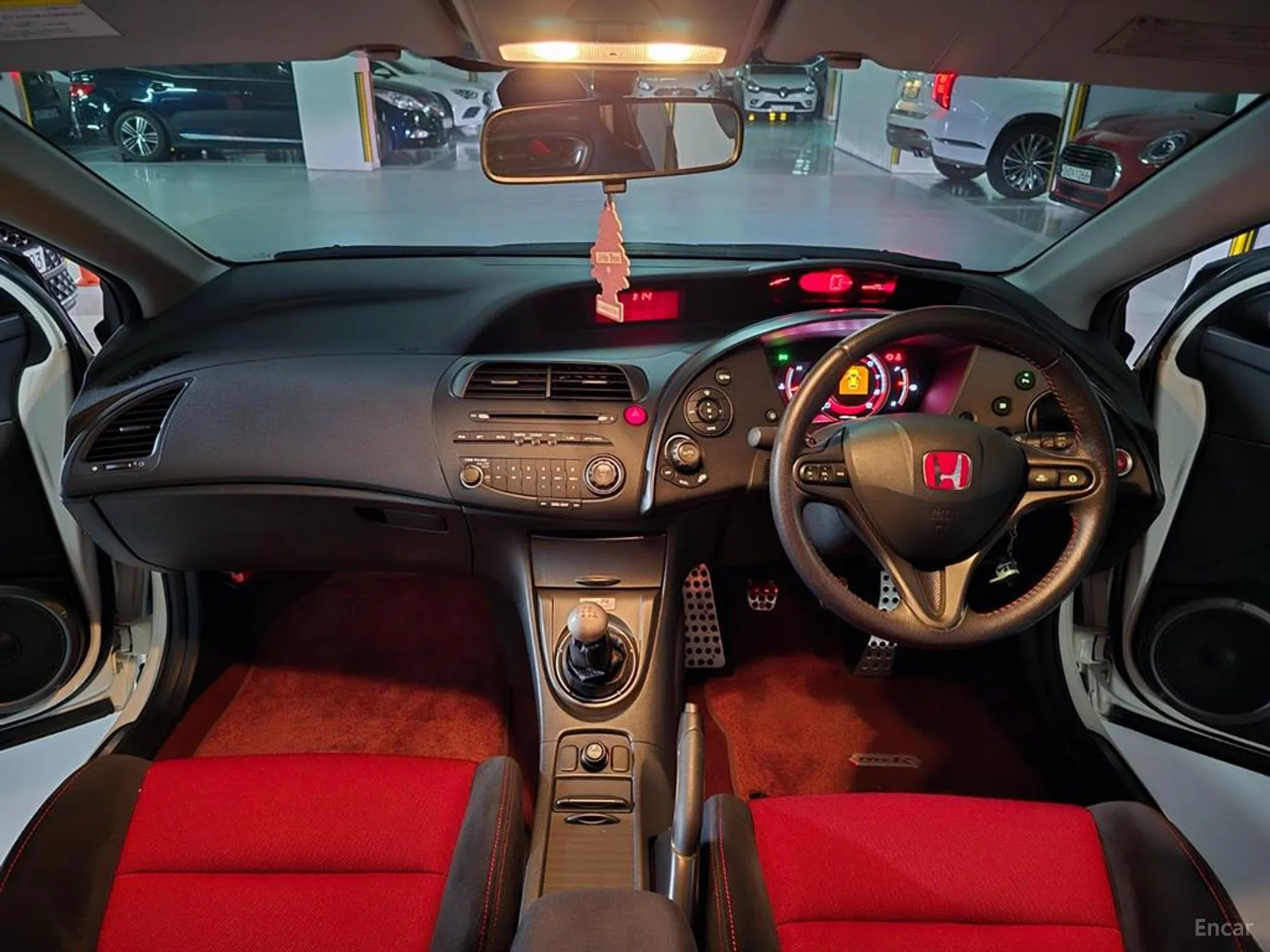 Honda Civic превью 9