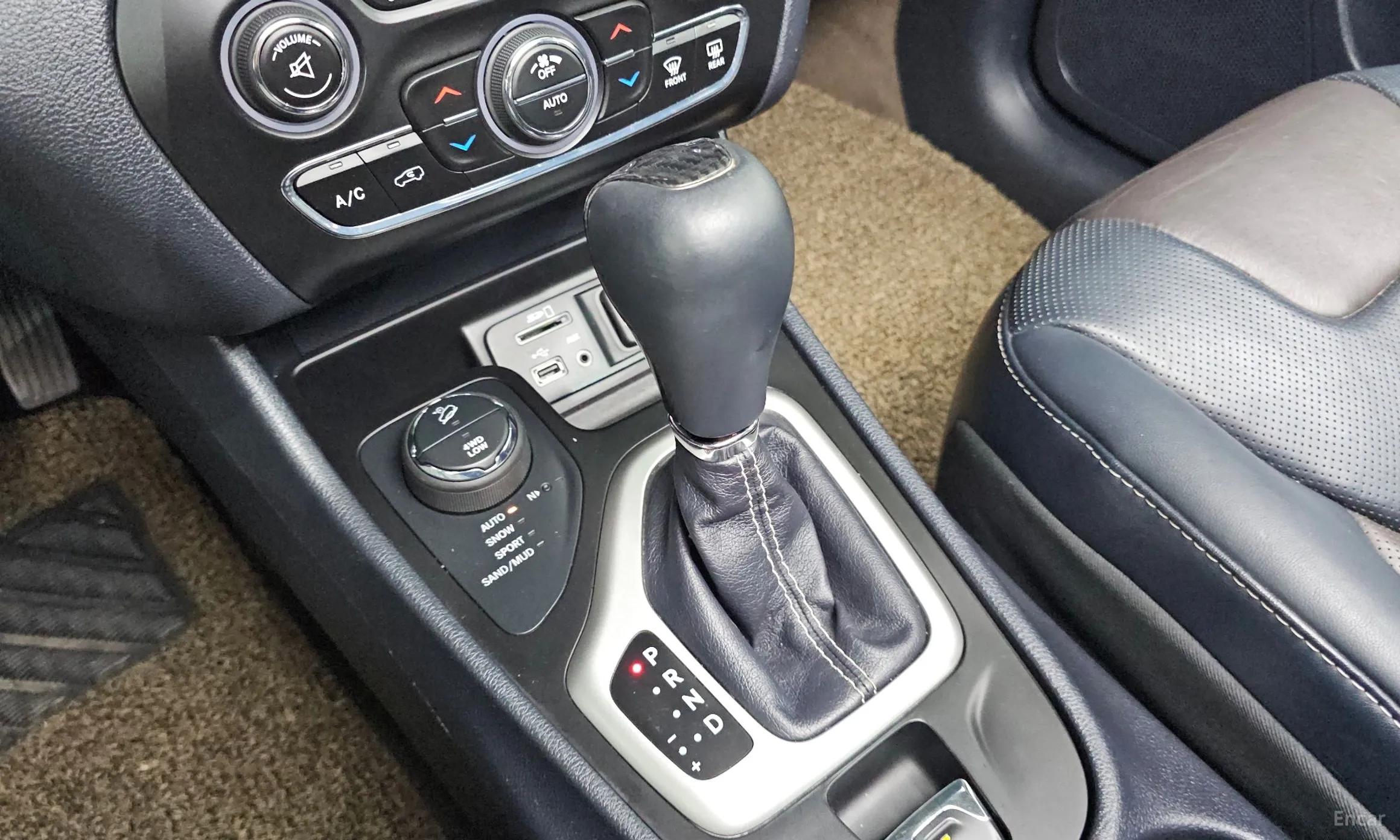 Jeep Cherokee (KL) превью 9