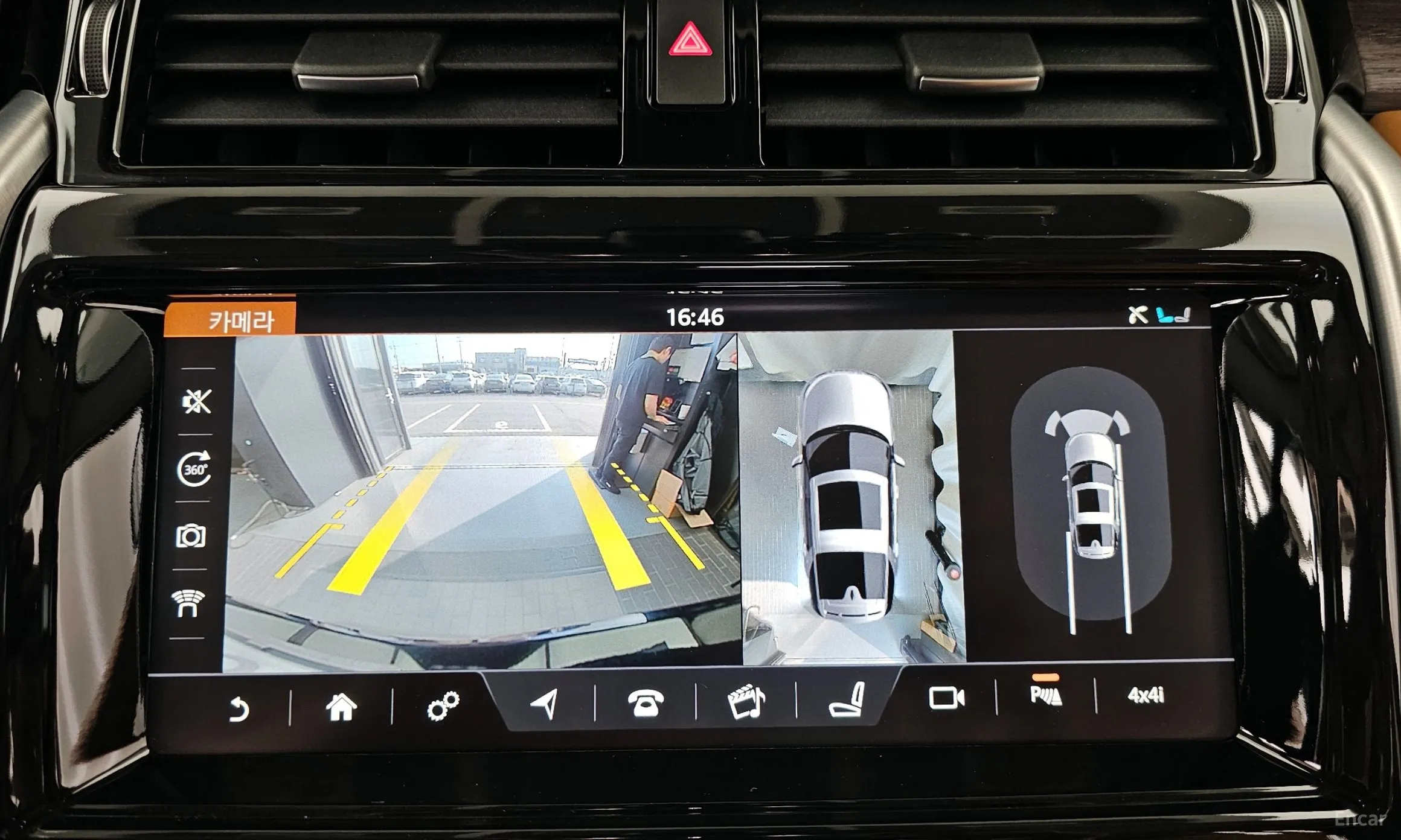 Land Rover Discovery 5 превью 15