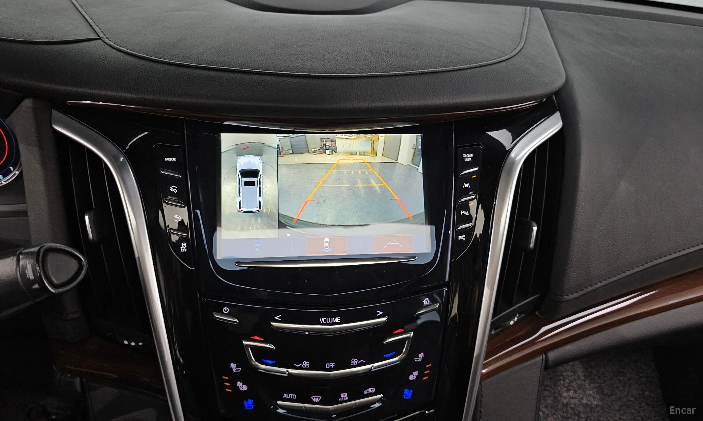 Cadillac Escalade превью 15