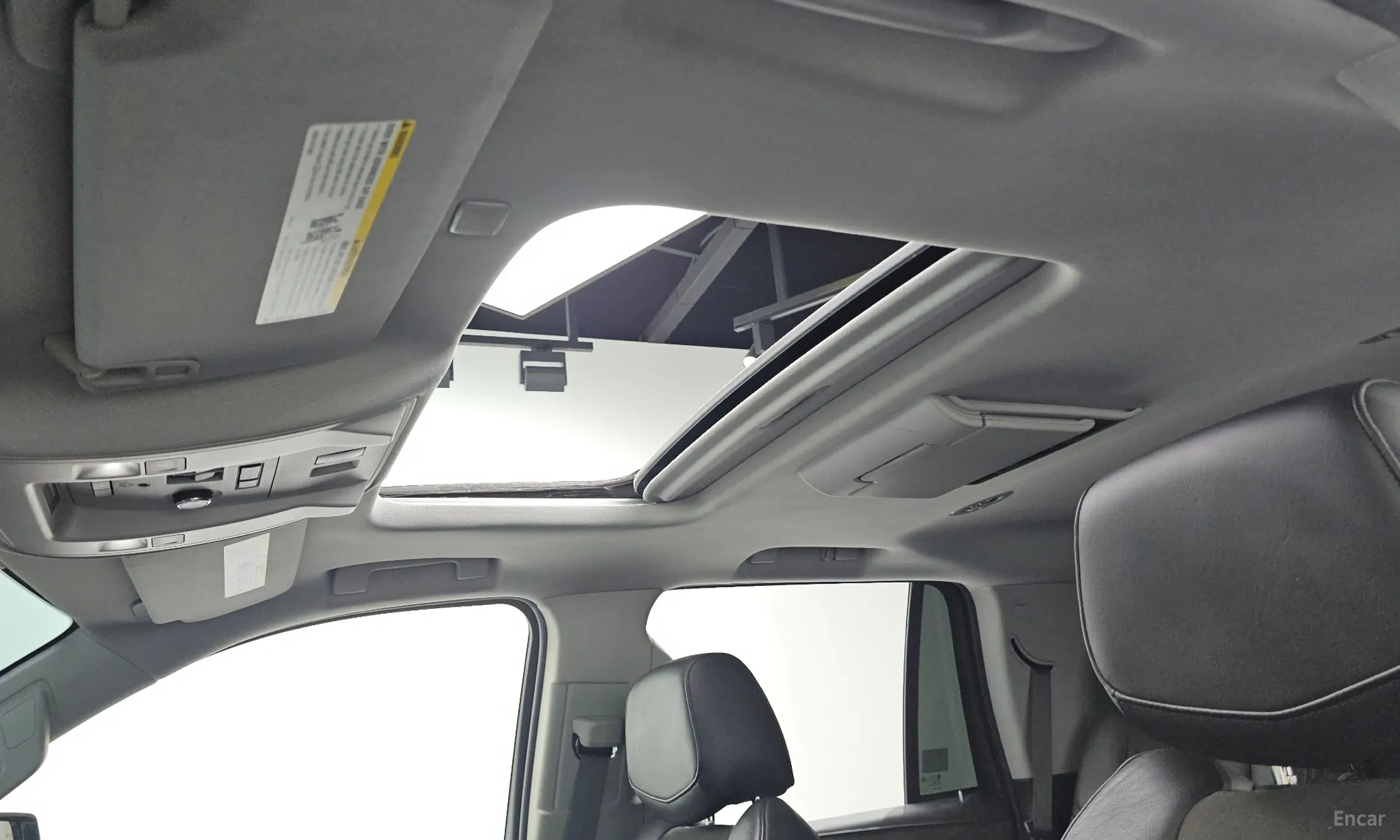 Cadillac Escalade превью 16