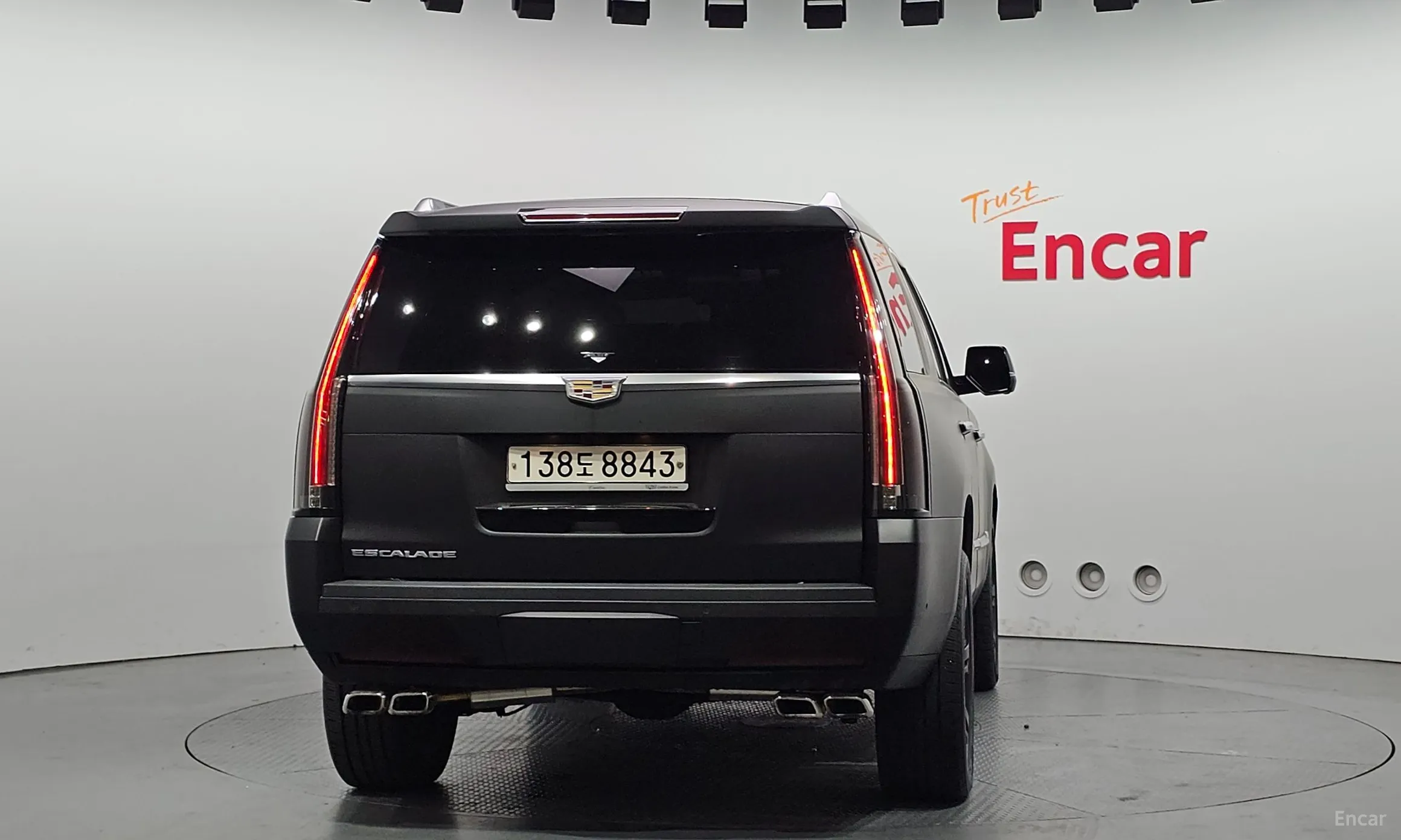 Cadillac Escalade превью 4