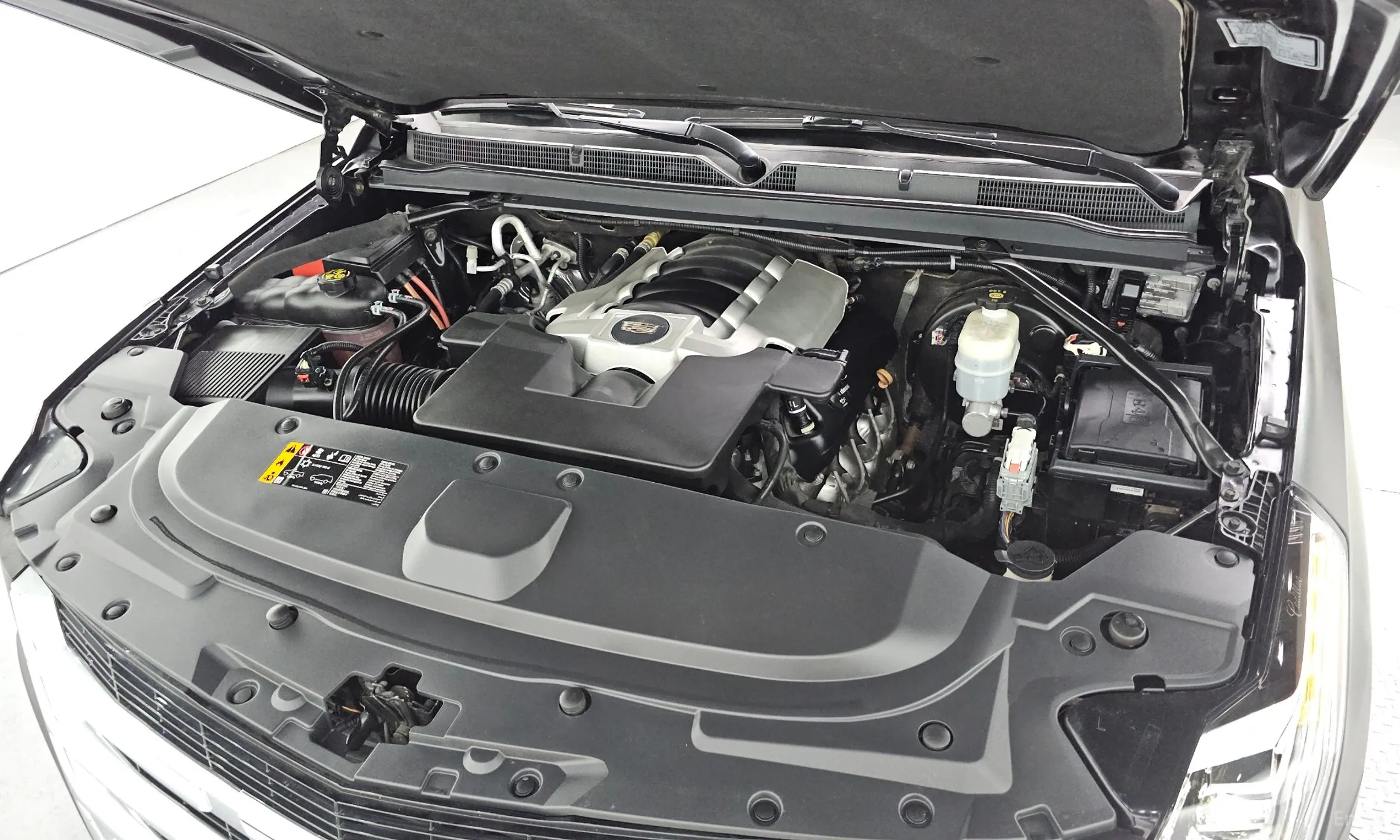 Cadillac Escalade превью 6