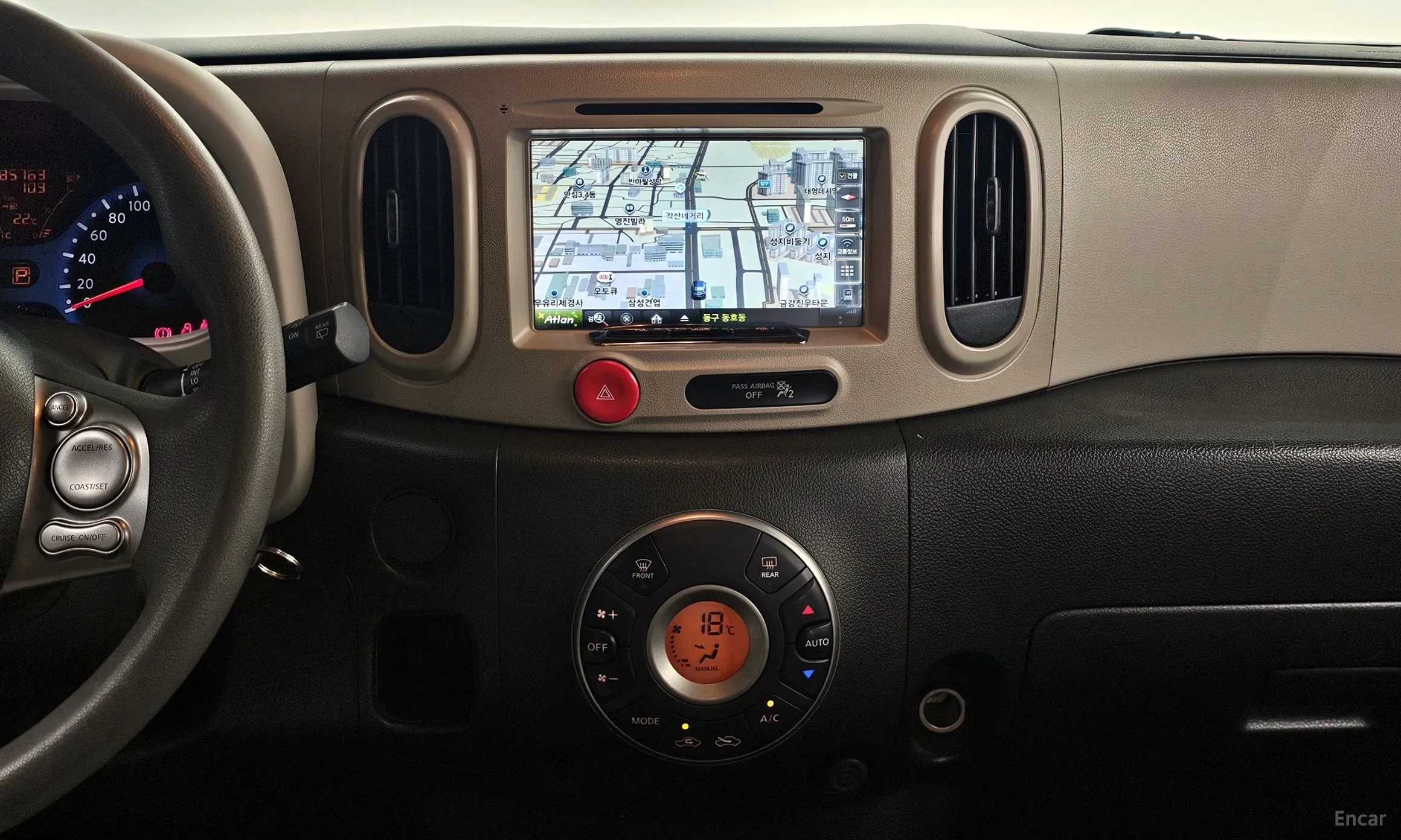 Nissan Cube превью 16