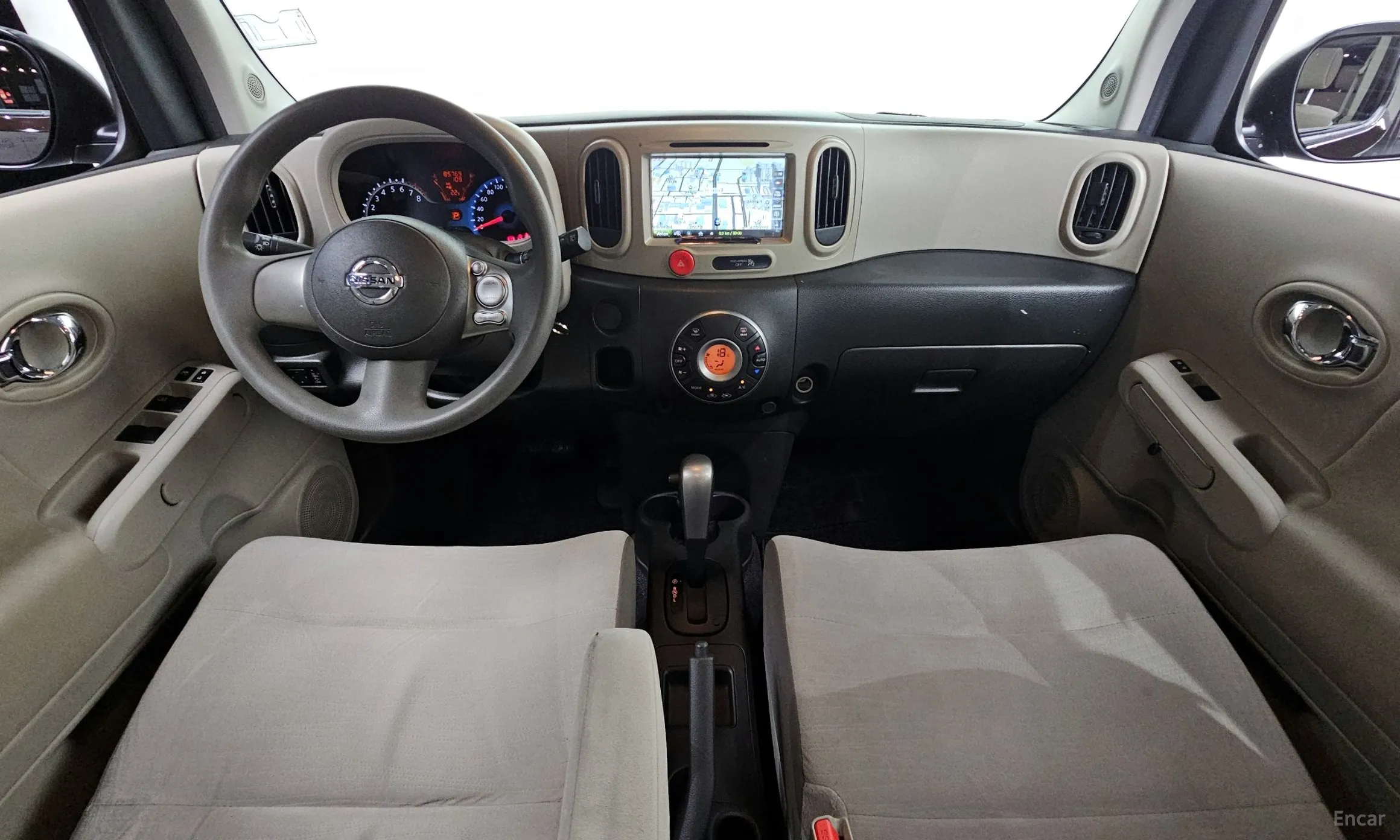Nissan Cube превью 7