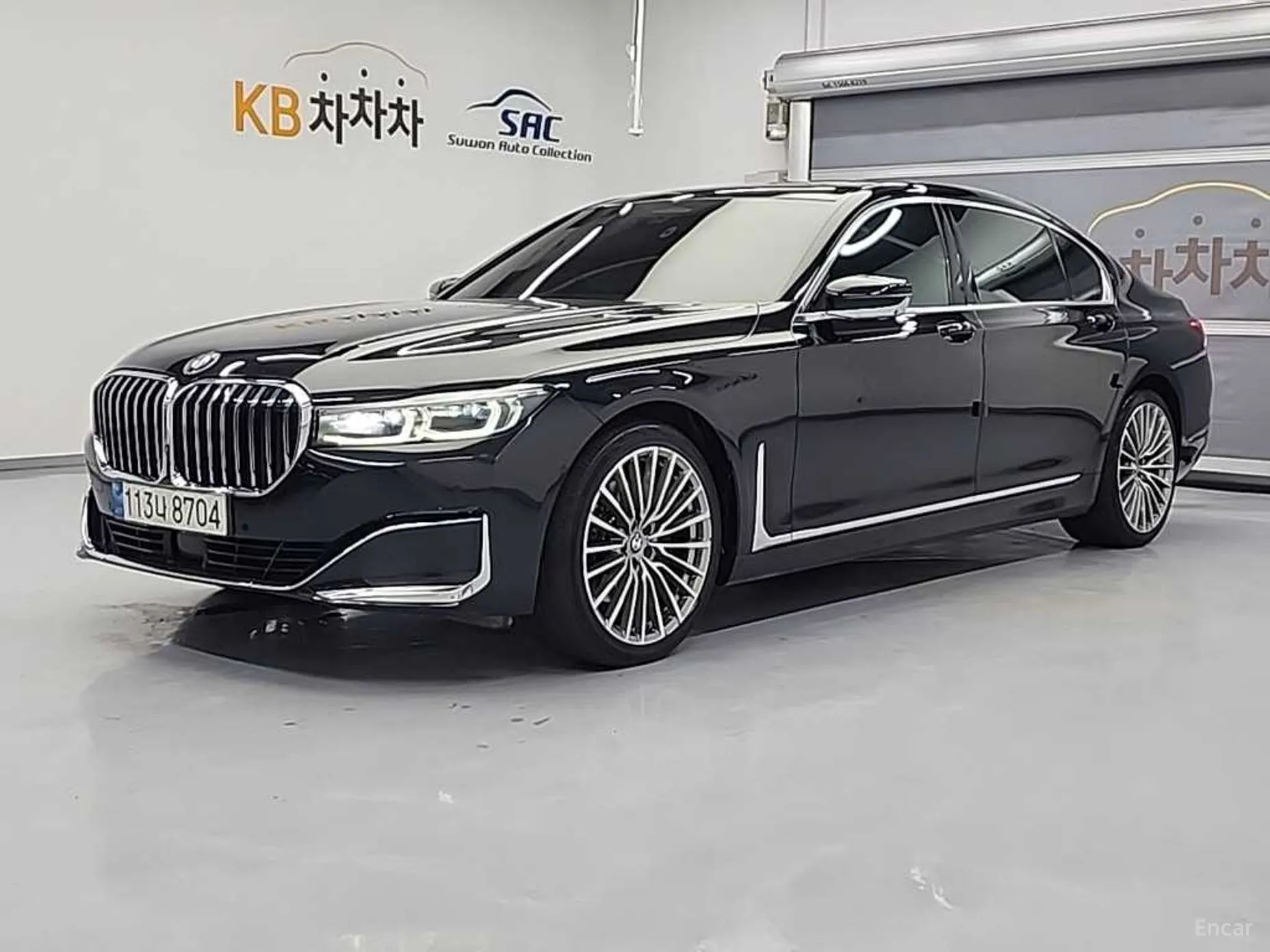 BMW 7 Series (G11)