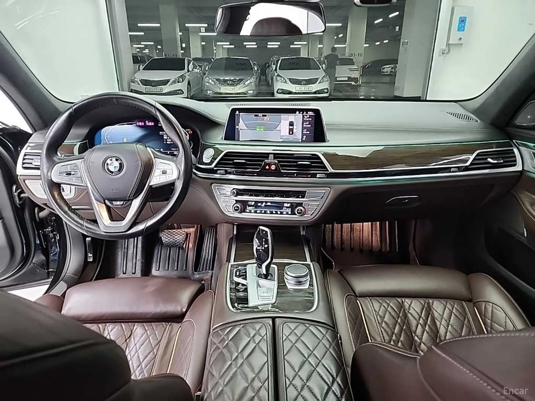 BMW 7 Series (G11) превью 7