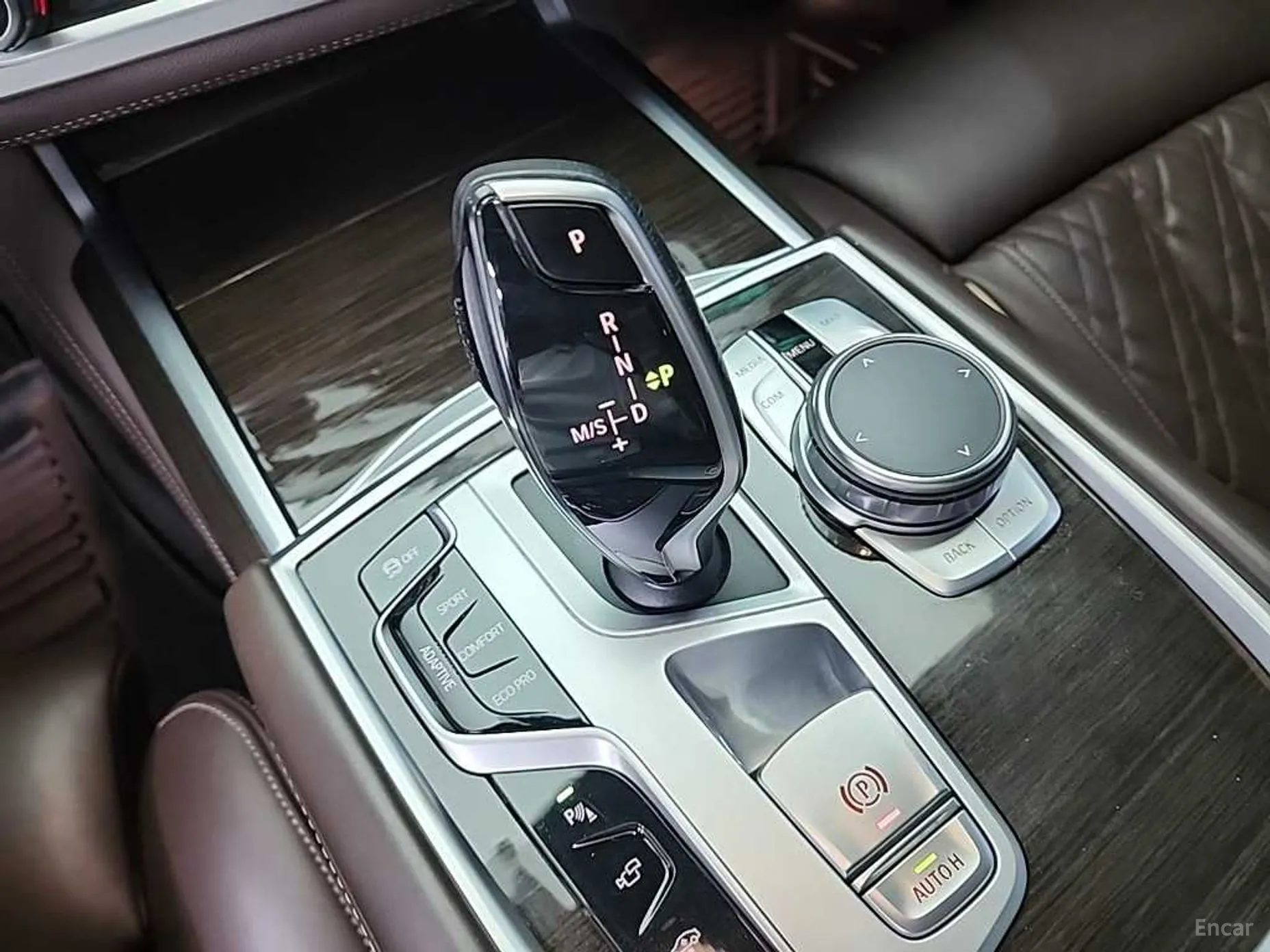 BMW 7 Series (G11) превью 8
