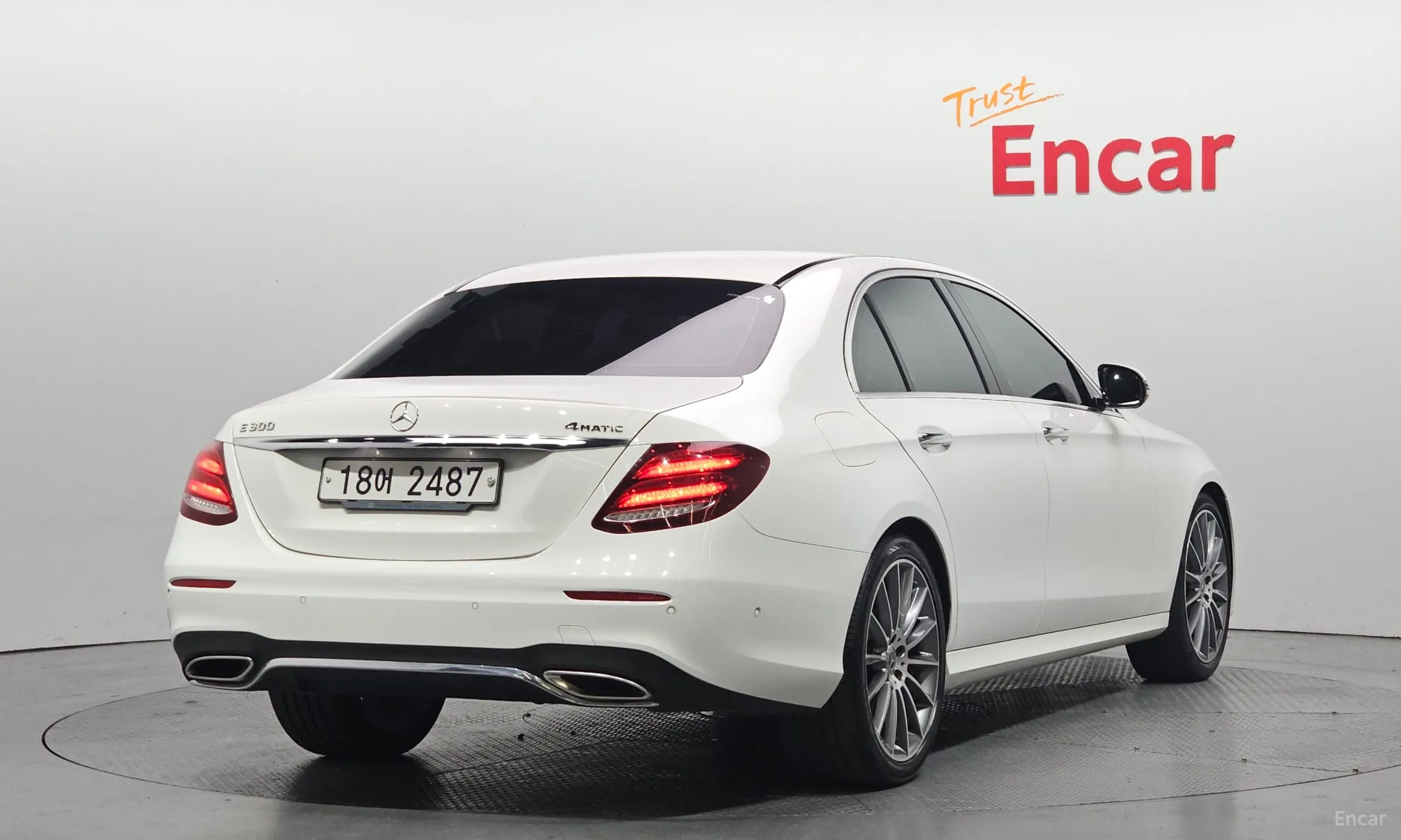 Mercedes Benz E-Class W213