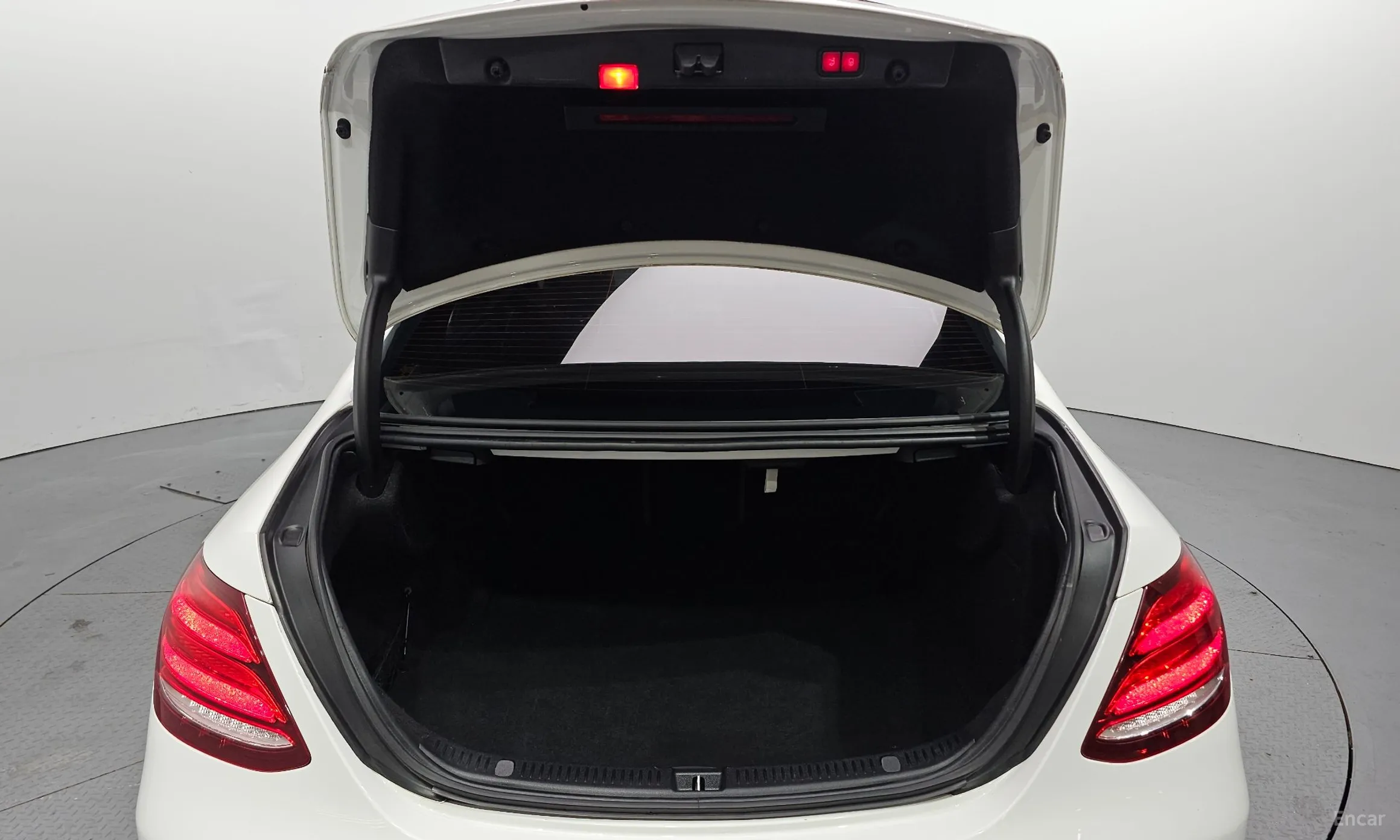 Mercedes Benz E-Class W213 превью 20