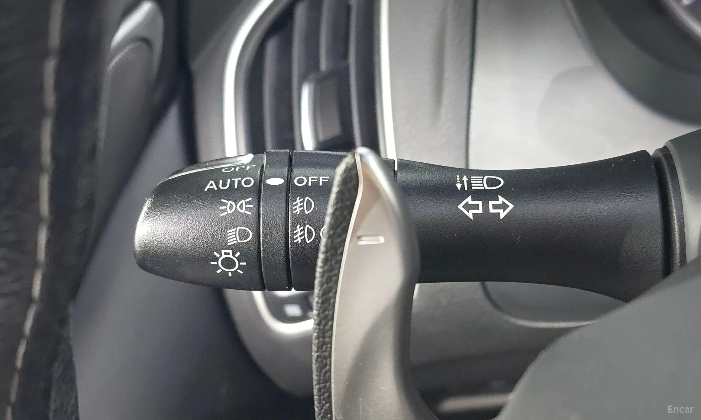 Infiniti Q50 превью 19
