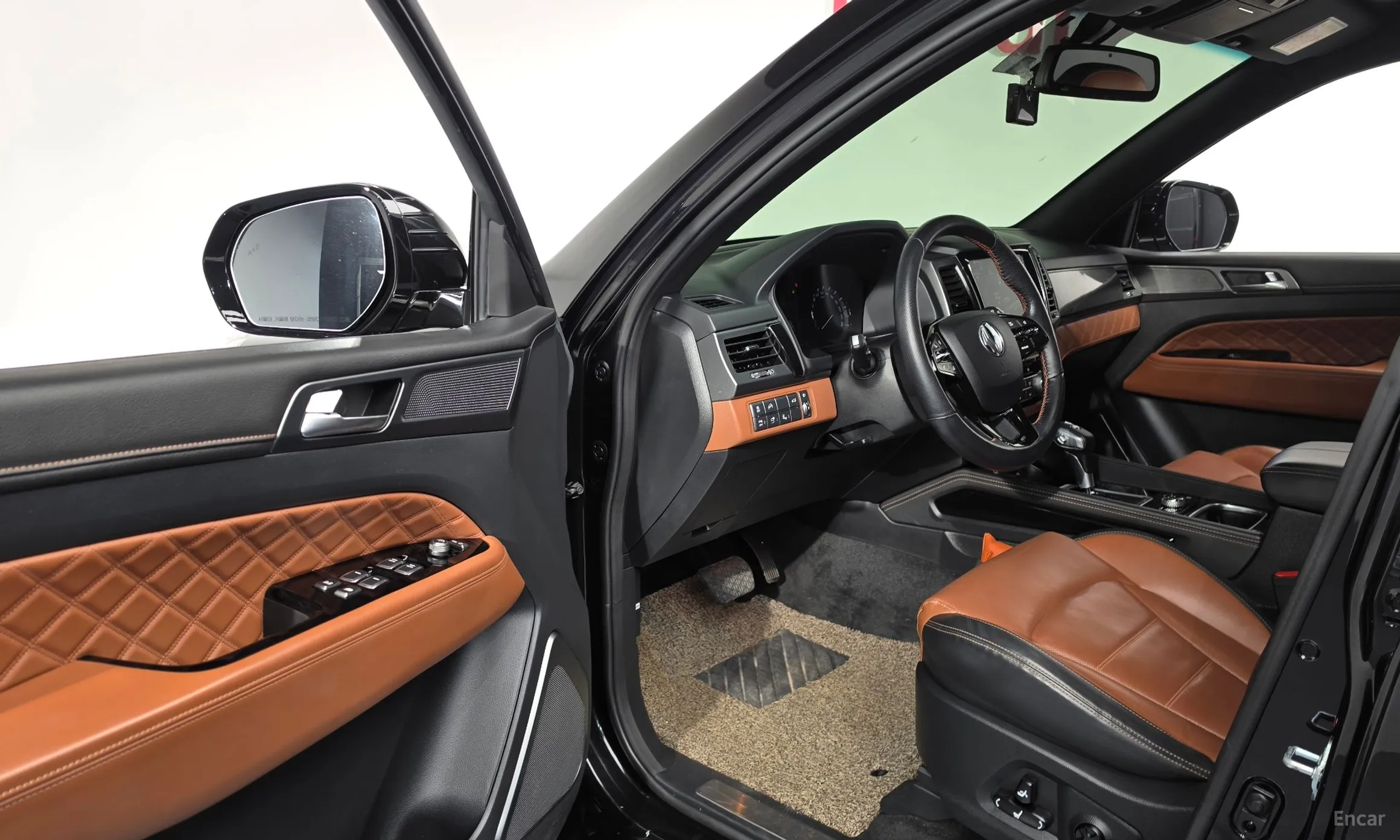 KG Mobility (SsangYong) G4 Rexton превью 10