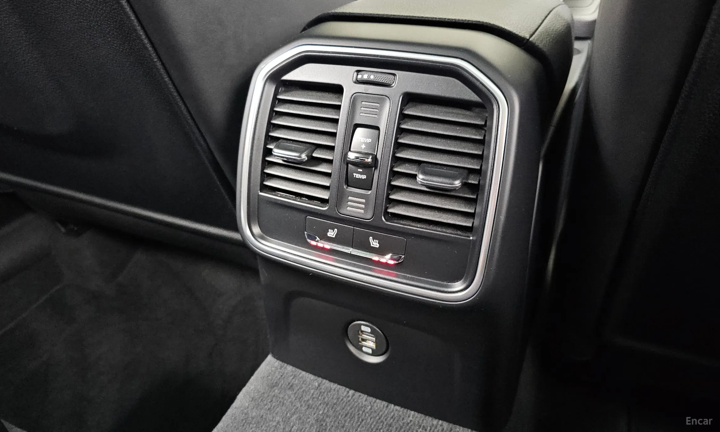 Porsche Macan превью 18