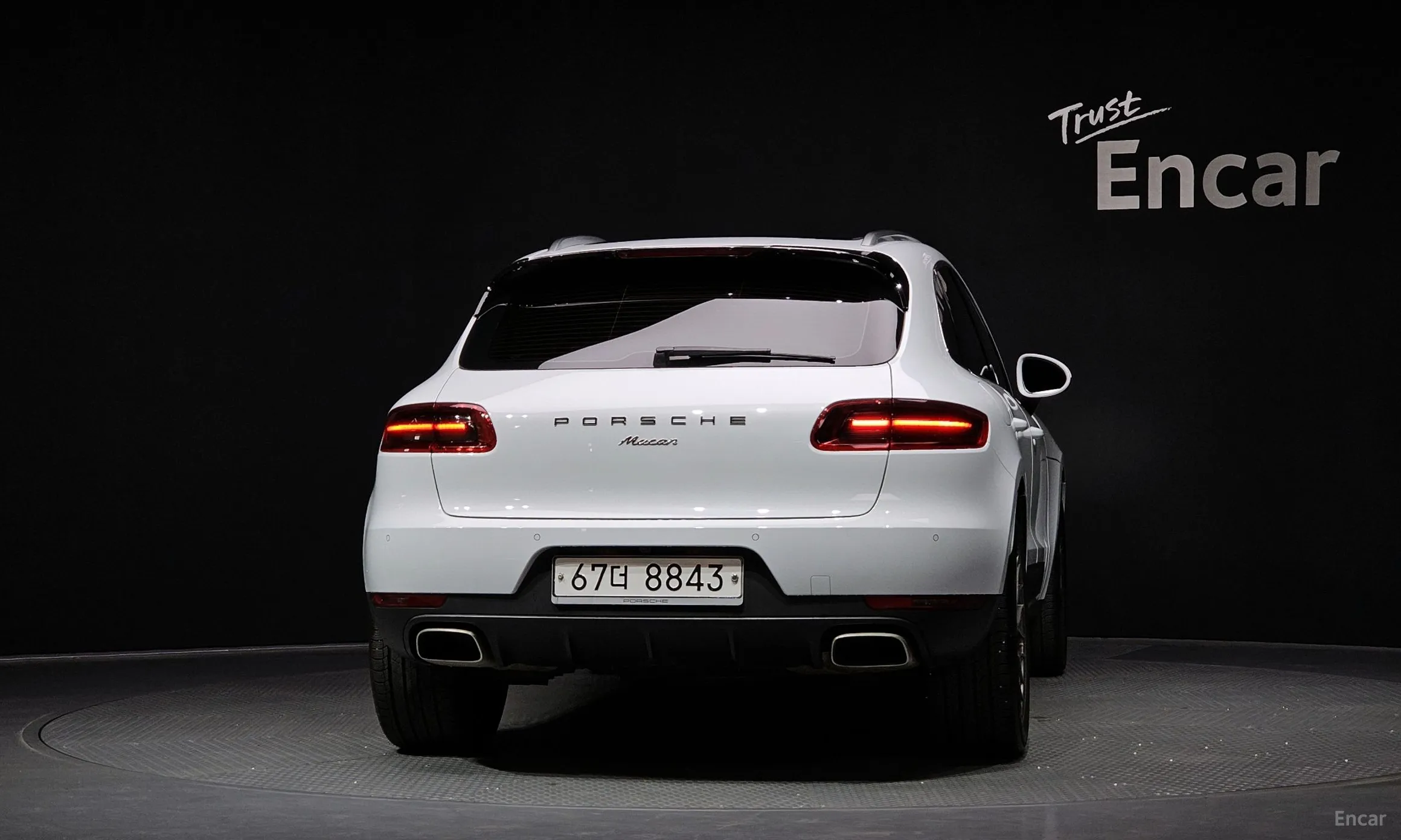 Porsche Macan превью 4