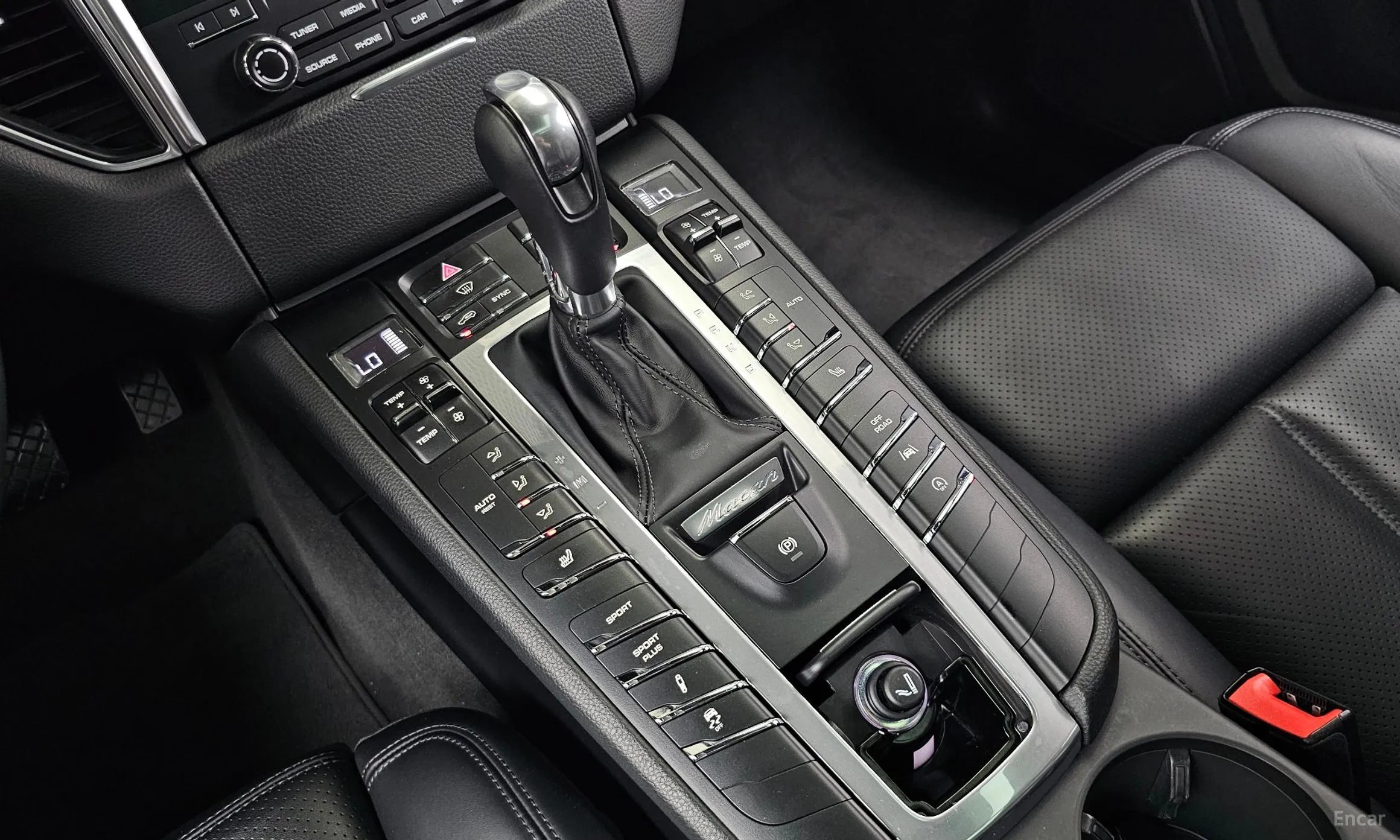 Porsche Macan превью 9