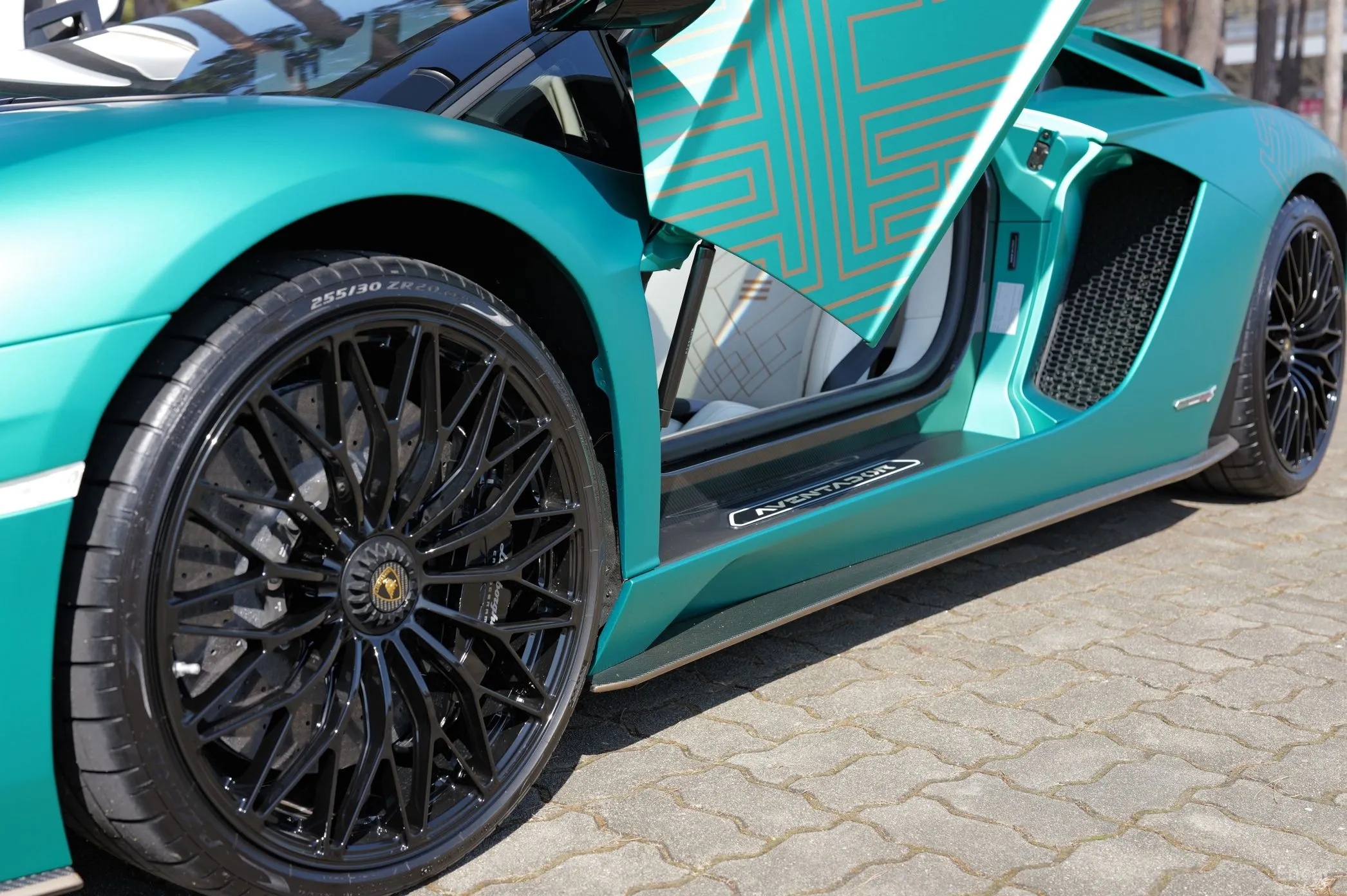 Lamborghini Aventador превью 5