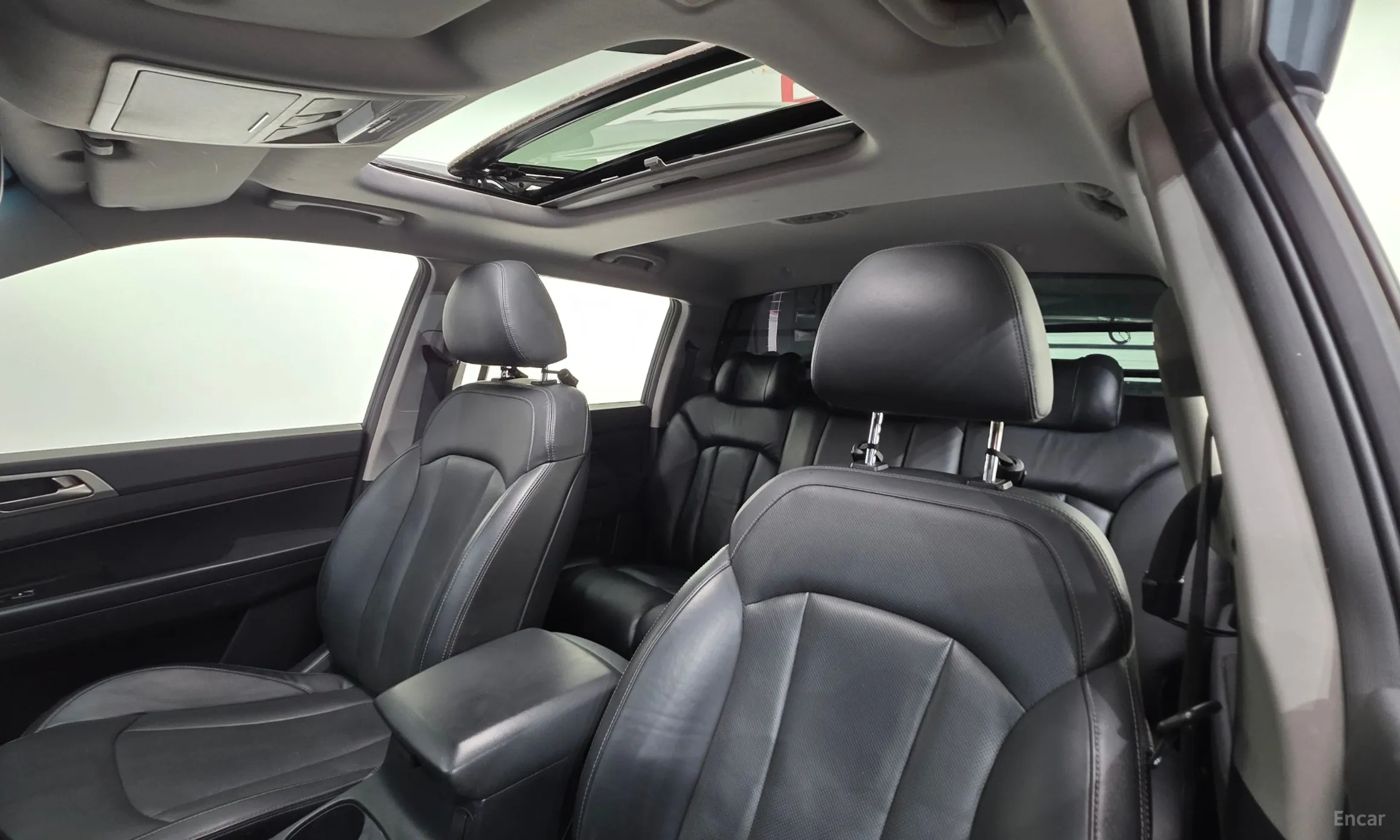 KG Mobility (SsangYong) Rexton Sports превью 11