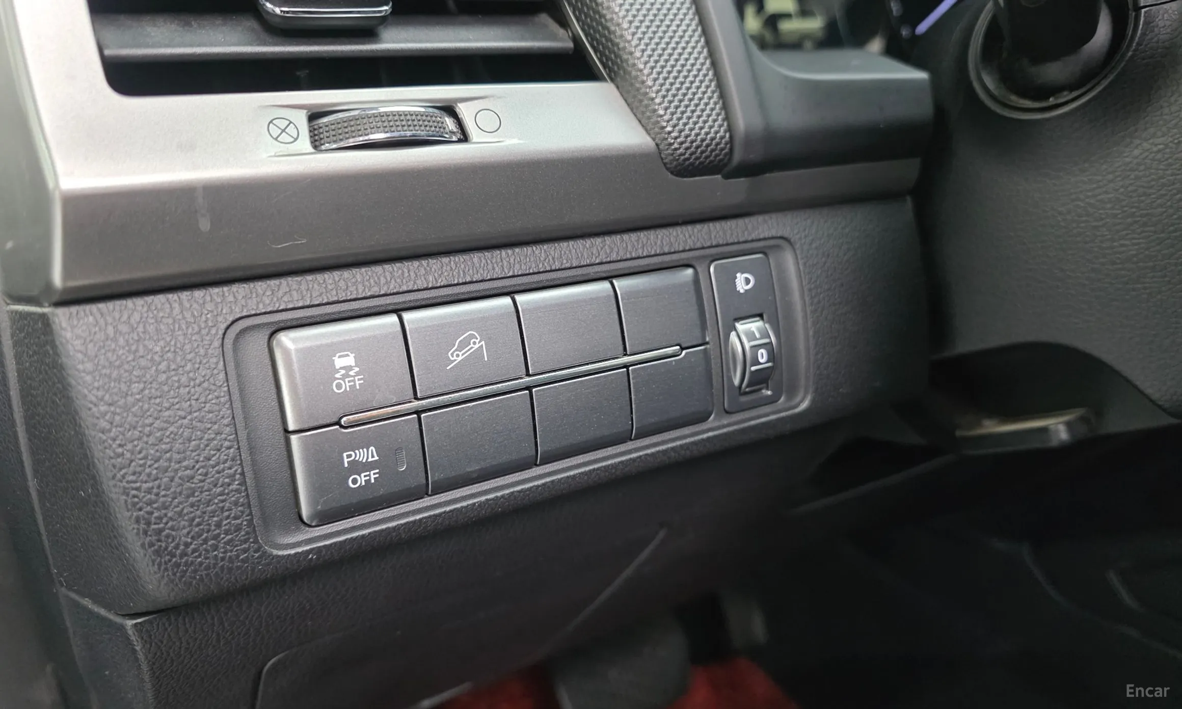 KG Mobility (SsangYong) Rexton Sports превью 13