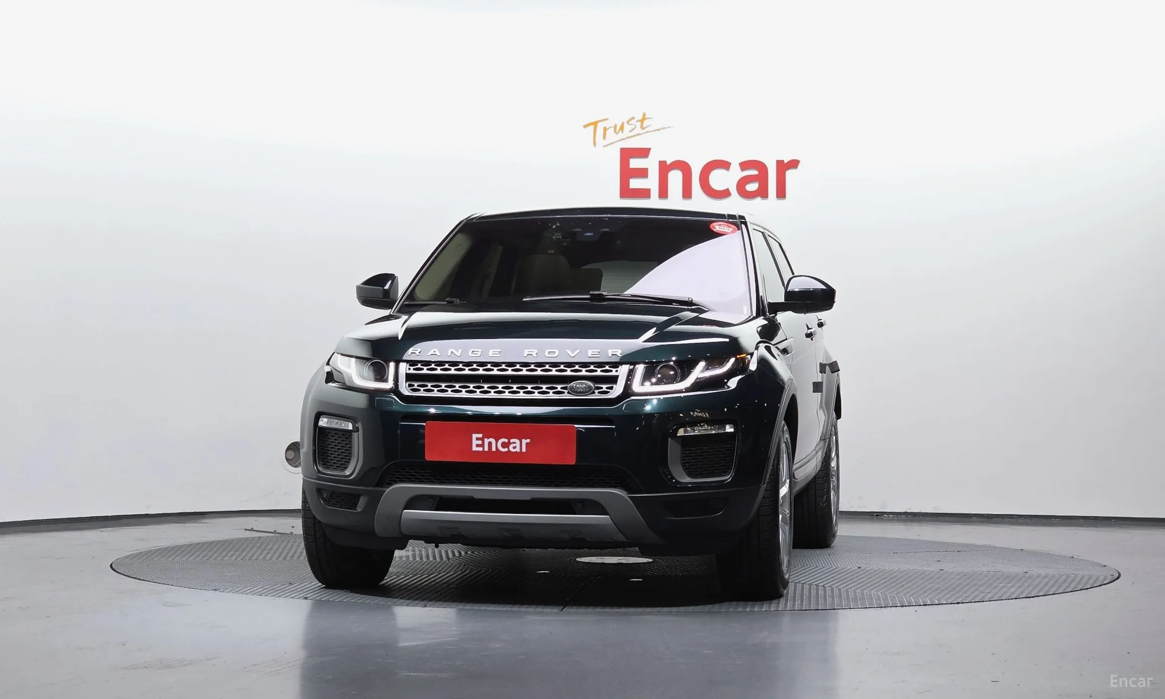 Land Rover Range Rover Evoque превью 3