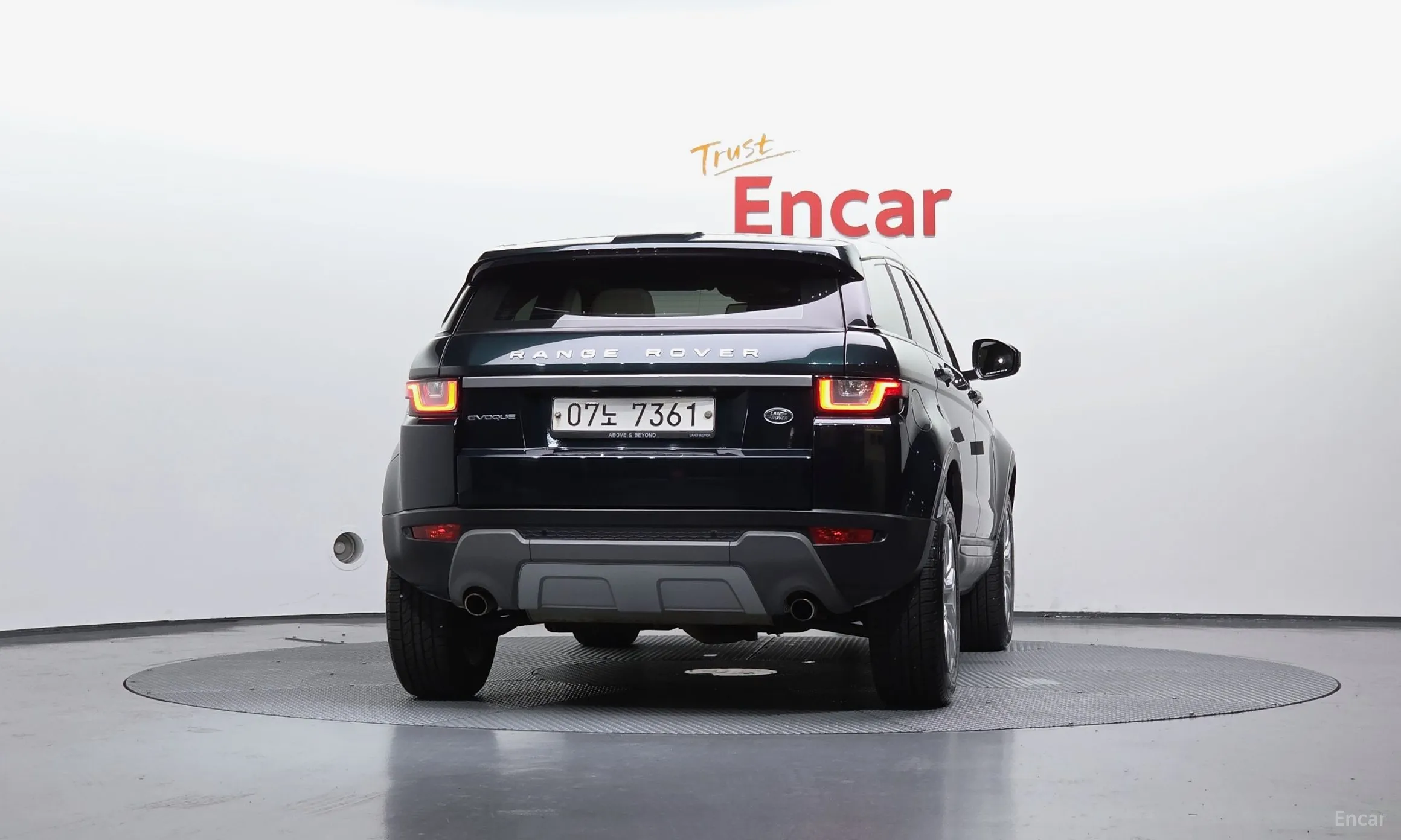 Land Rover Range Rover Evoque превью 4