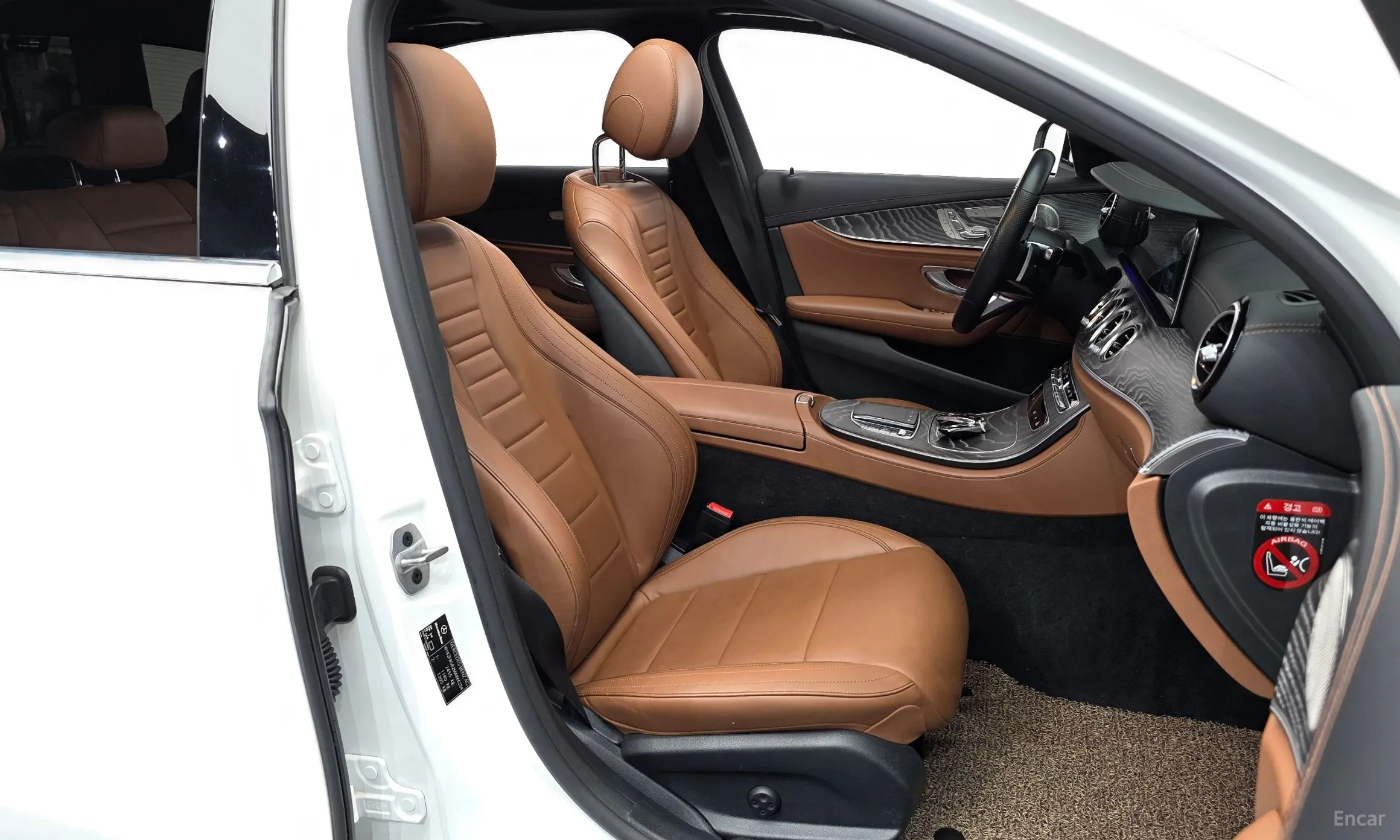 Mercedes Benz E-Class W213 превью 11