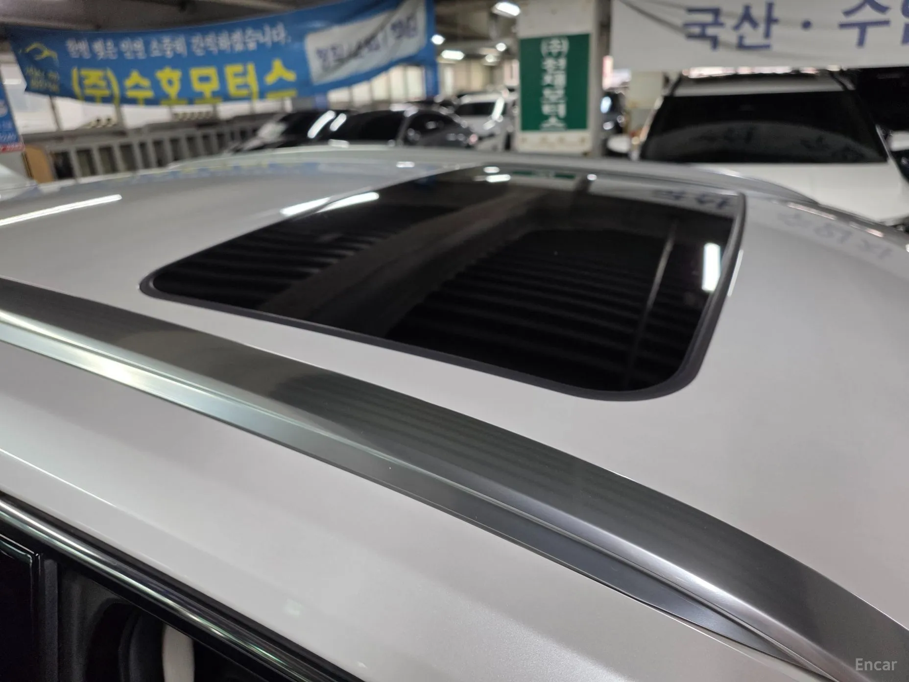 Lexus NX300h превью 16