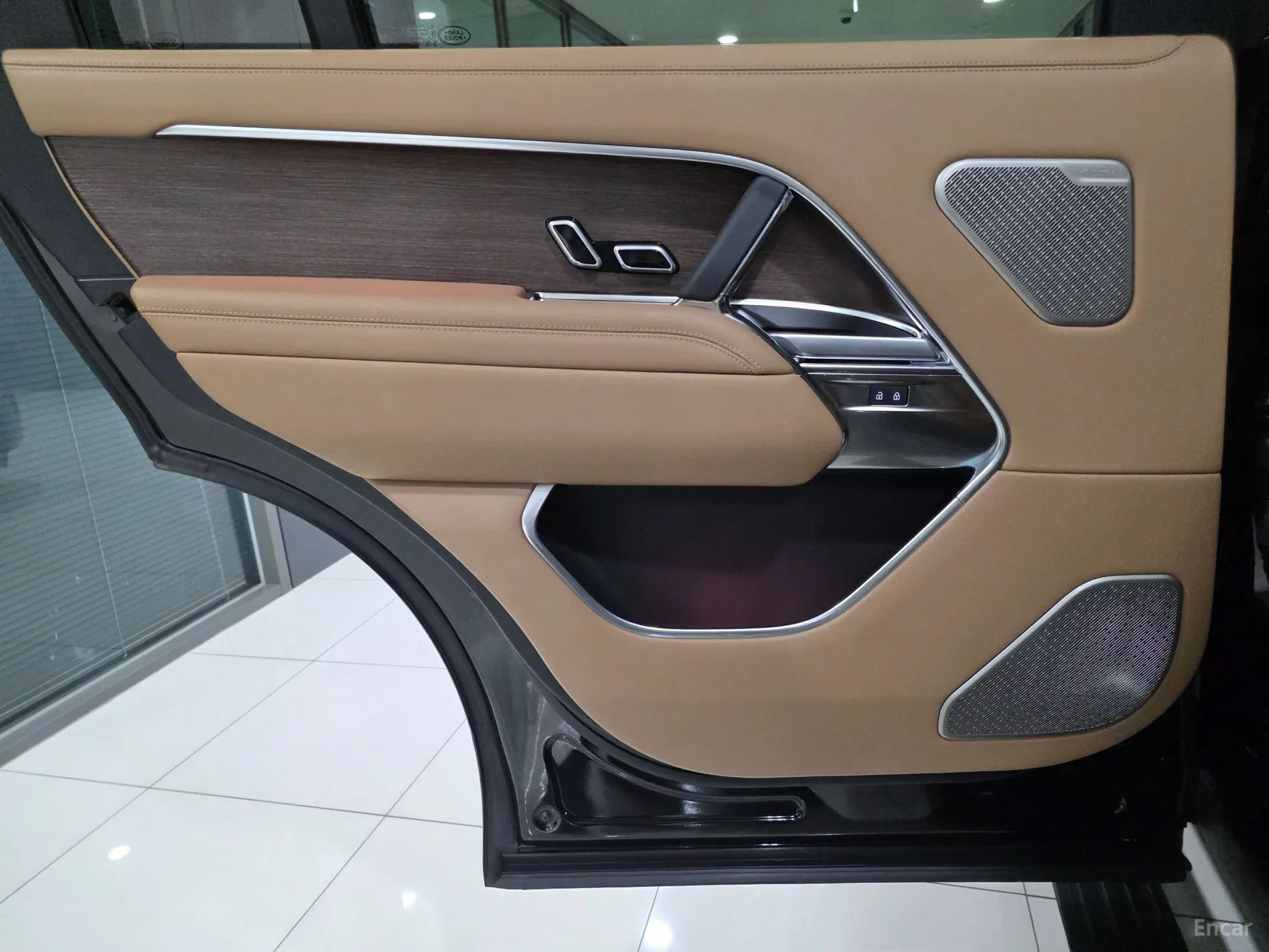Land Rover Range Rover 5th Generation превью 17