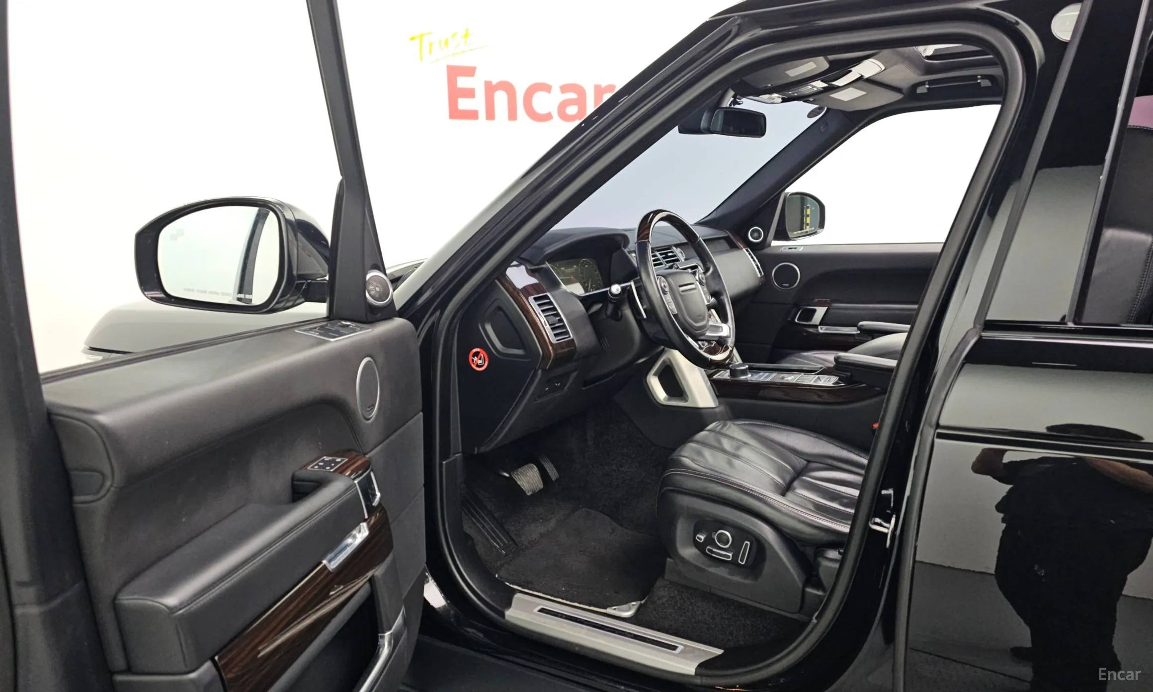 Land Rover Range Rover 4th Generation превью 10