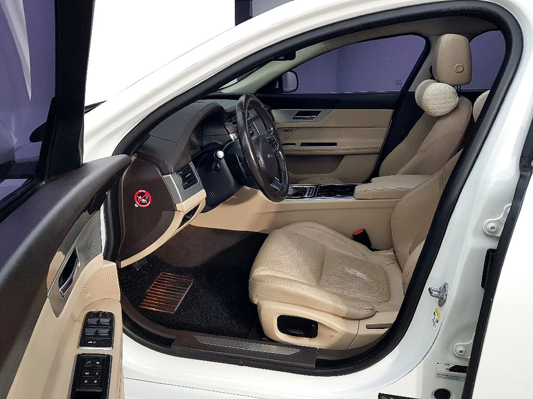 Jaguar XF (x260) превью 10