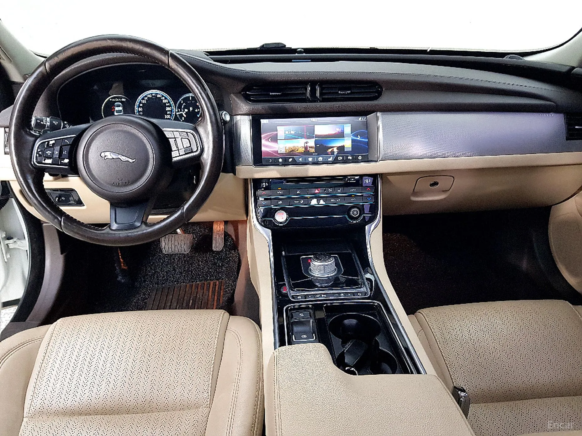 Jaguar XF (x260) превью 7