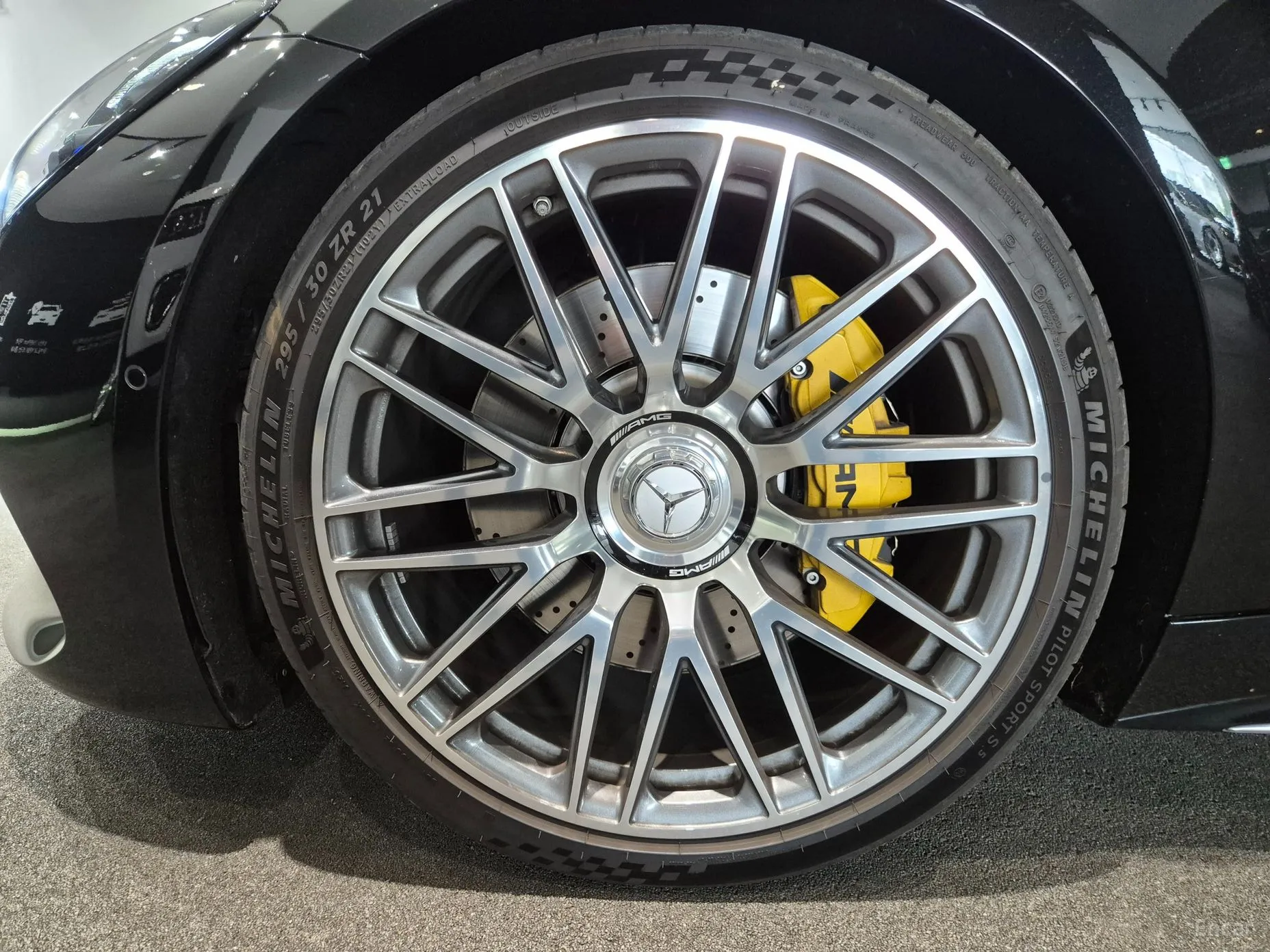 Mercedes Benz AMG GT C192 превью 5