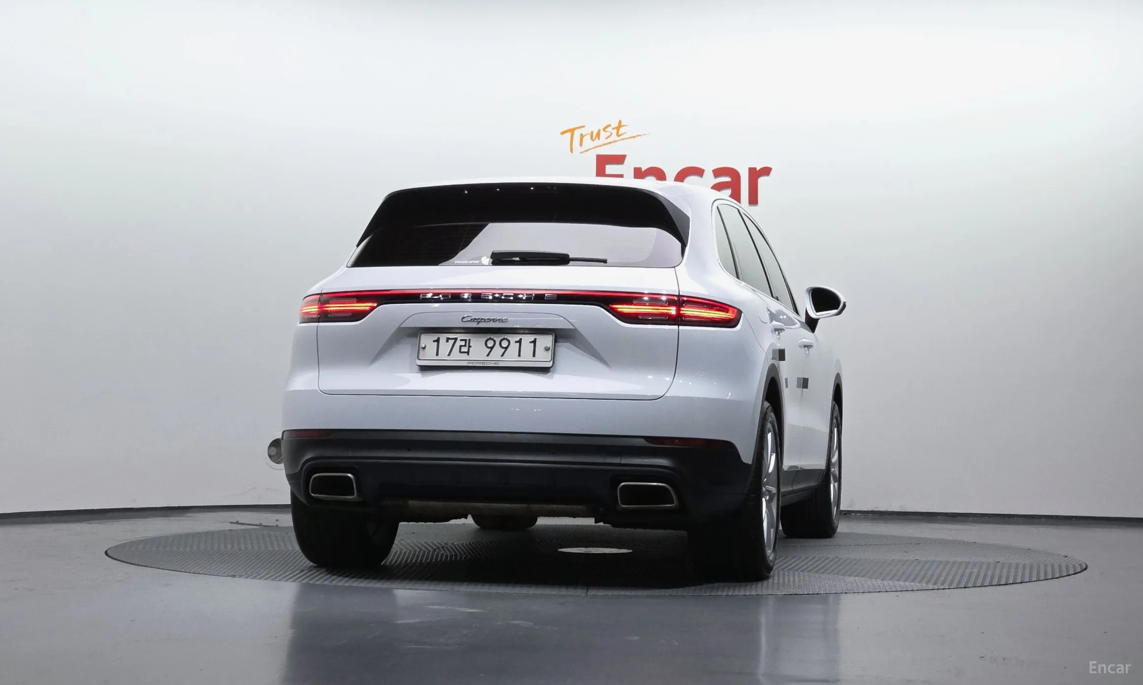 Porsche Cayenne (PO536) превью 4