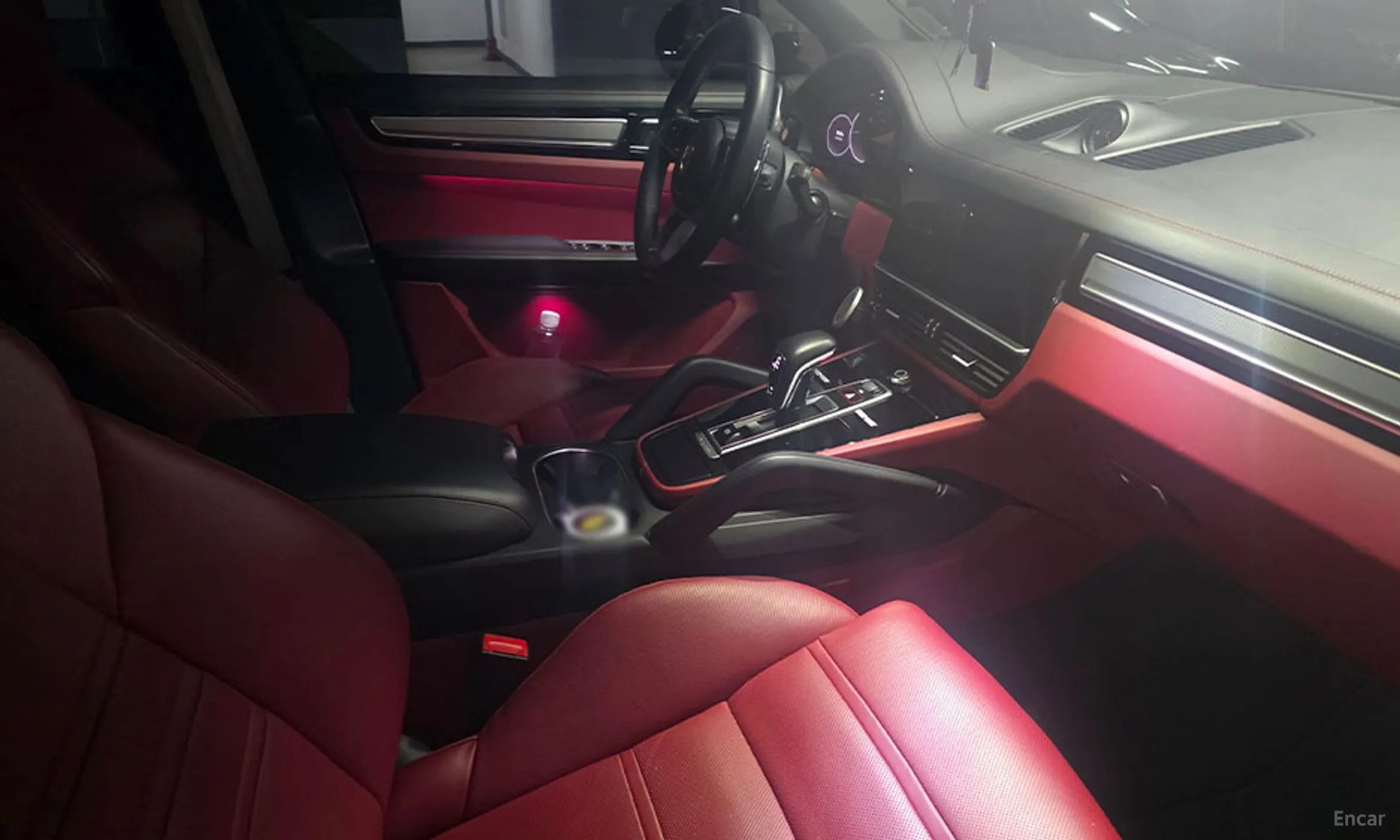 Porsche Cayenne (PO536) превью 11