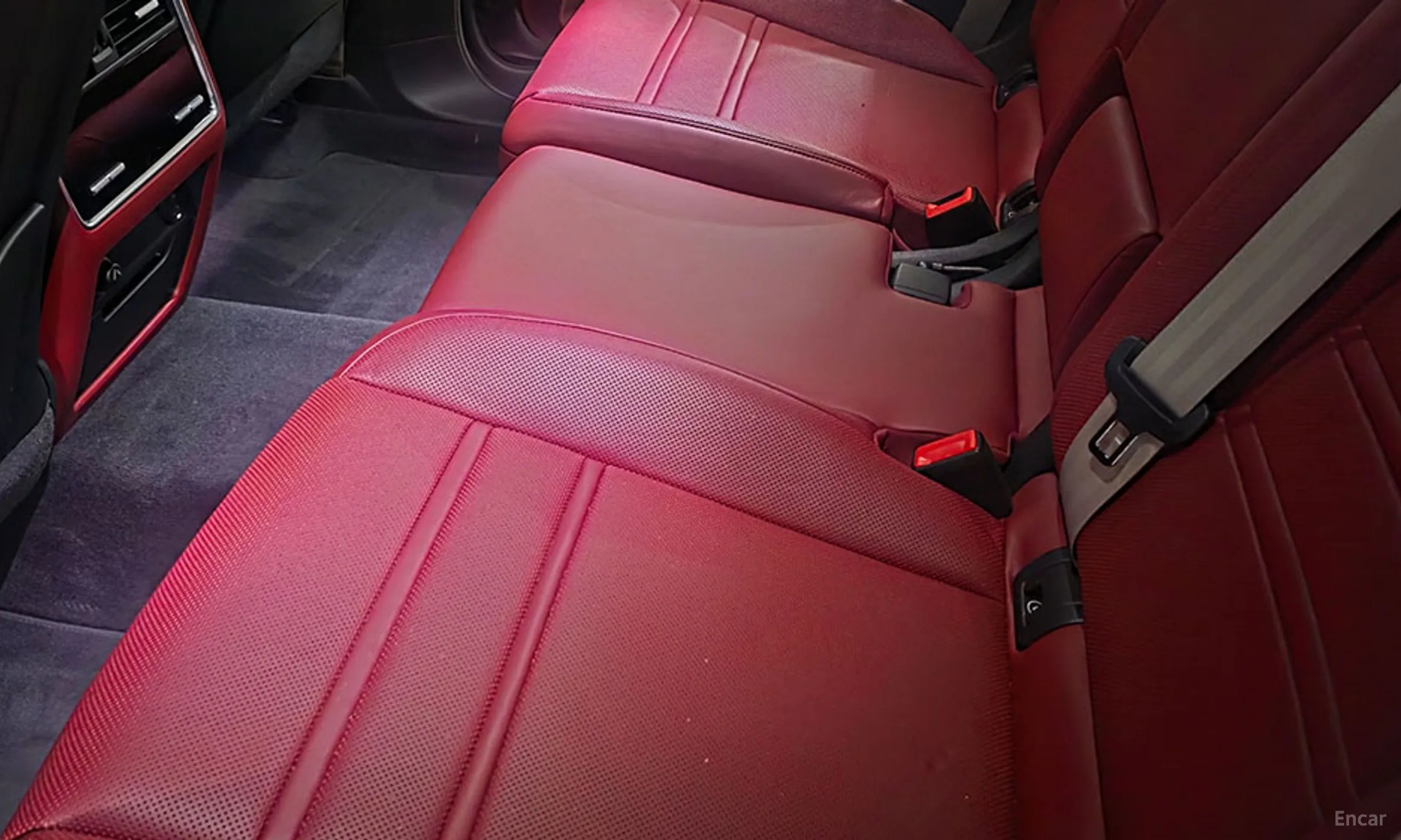 Porsche Cayenne (PO536) превью 13