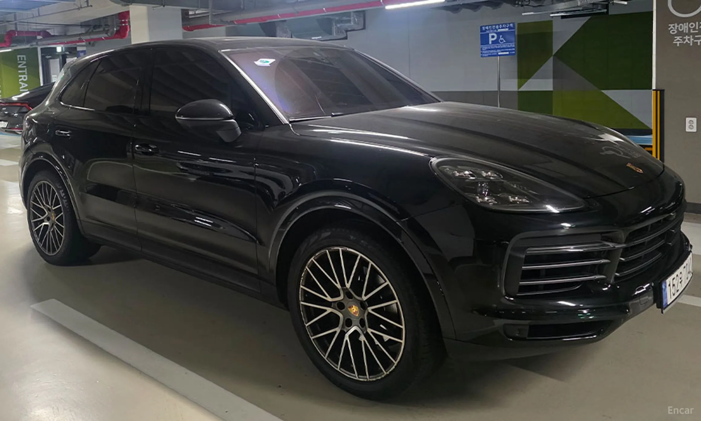 Porsche Cayenne (PO536) превью 3