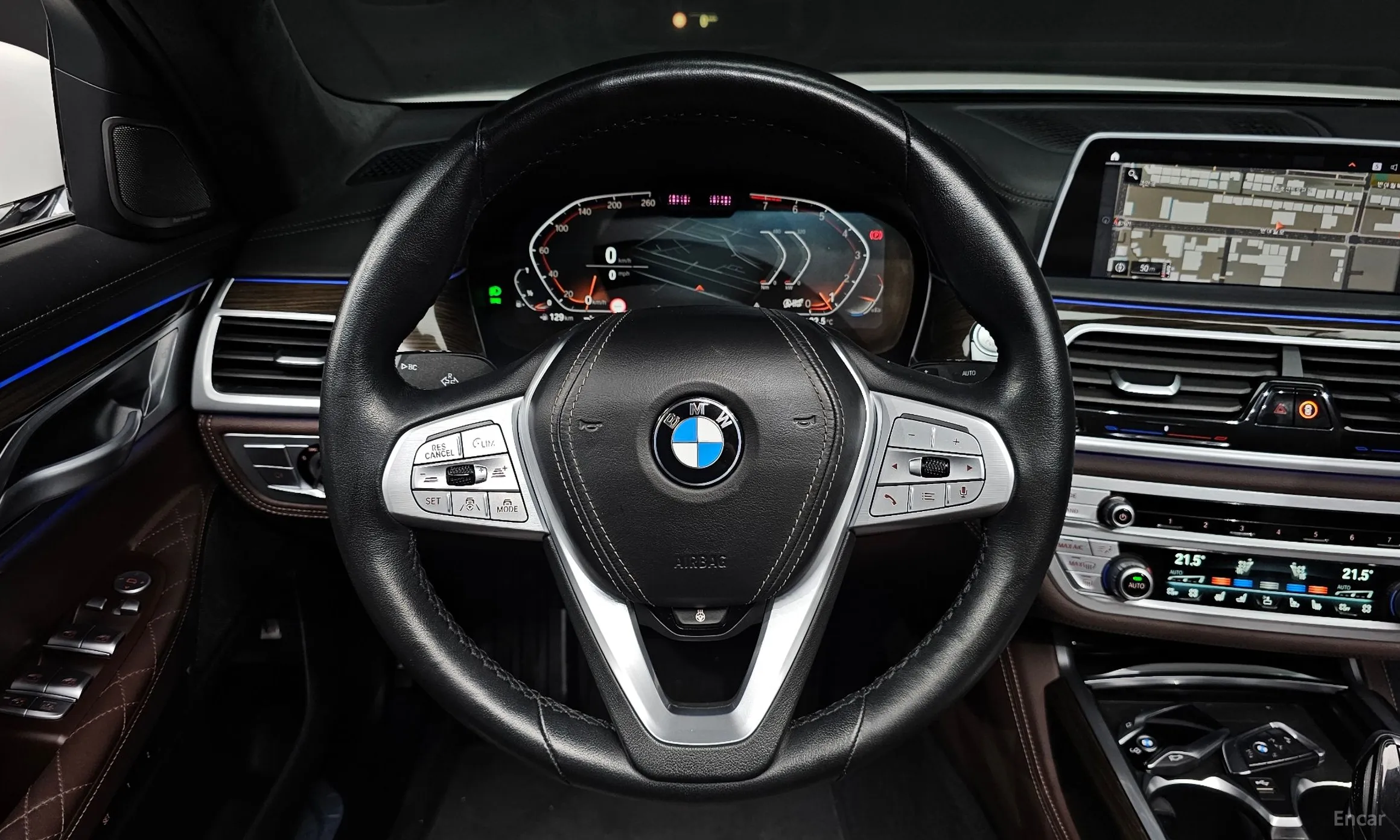 BMW 7 Series (G11) превью 12