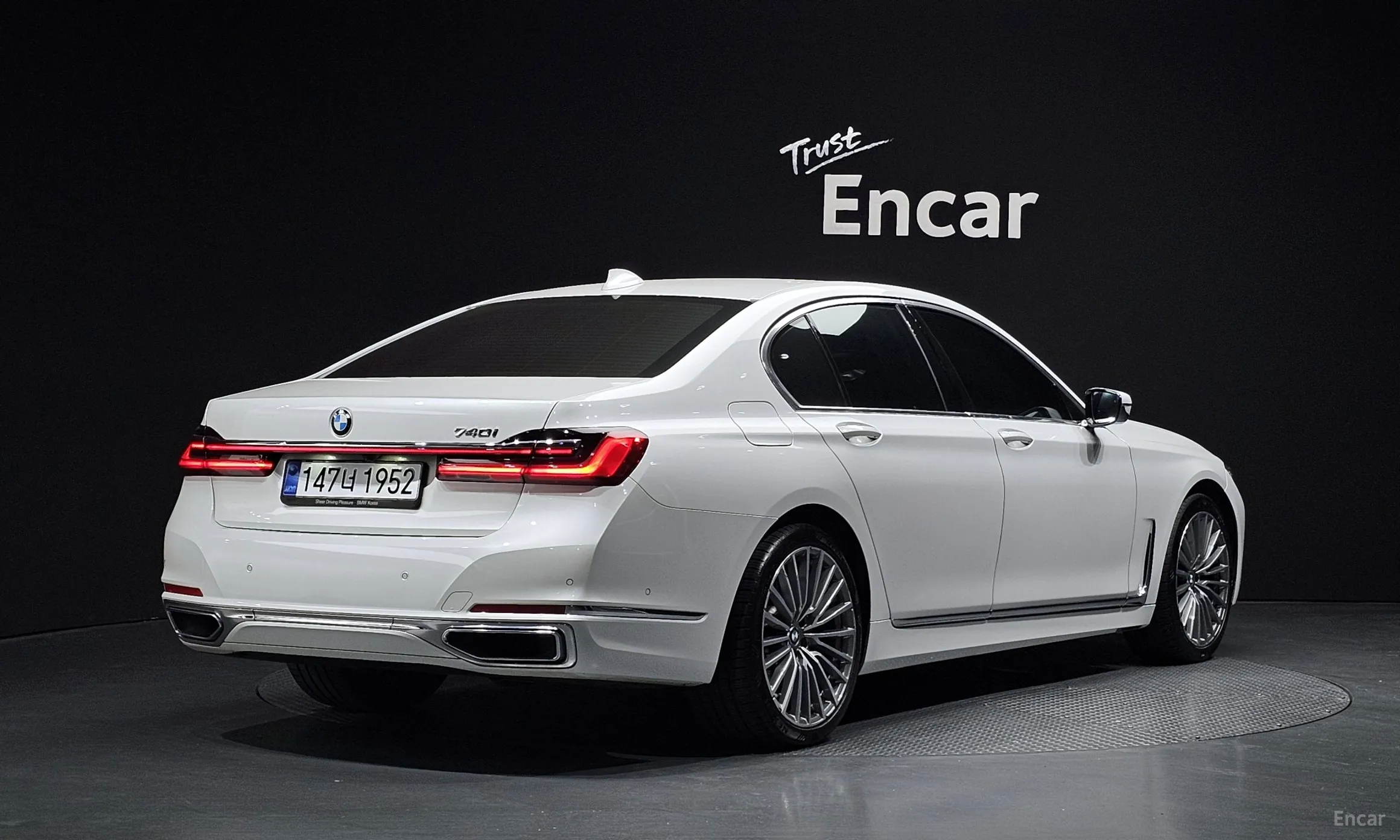 BMW 7 Series (G11)