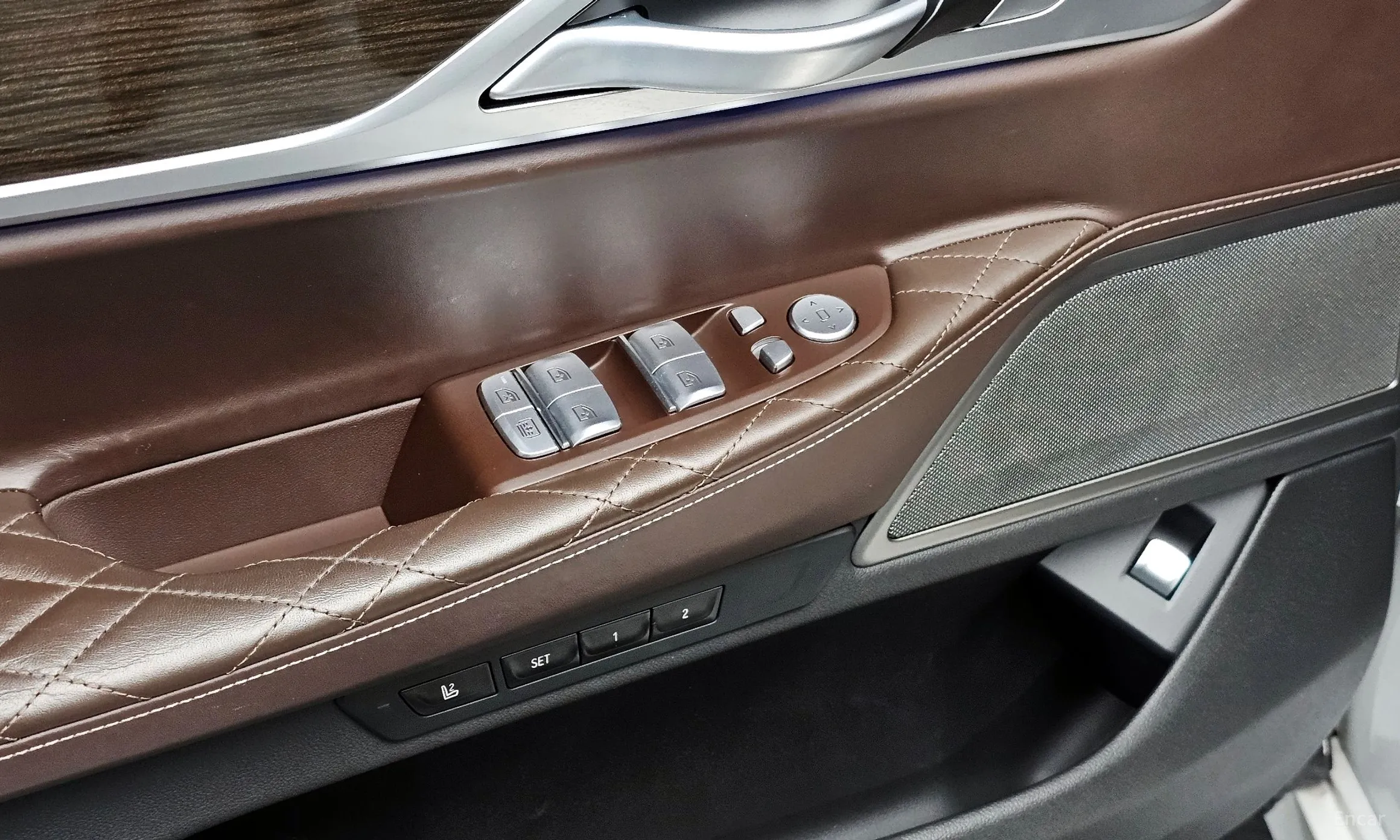 BMW 7 Series (G11) превью 18