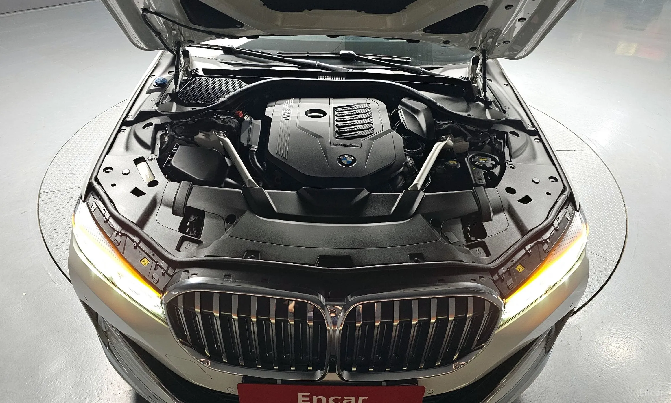 BMW 7 Series (G11) превью 6