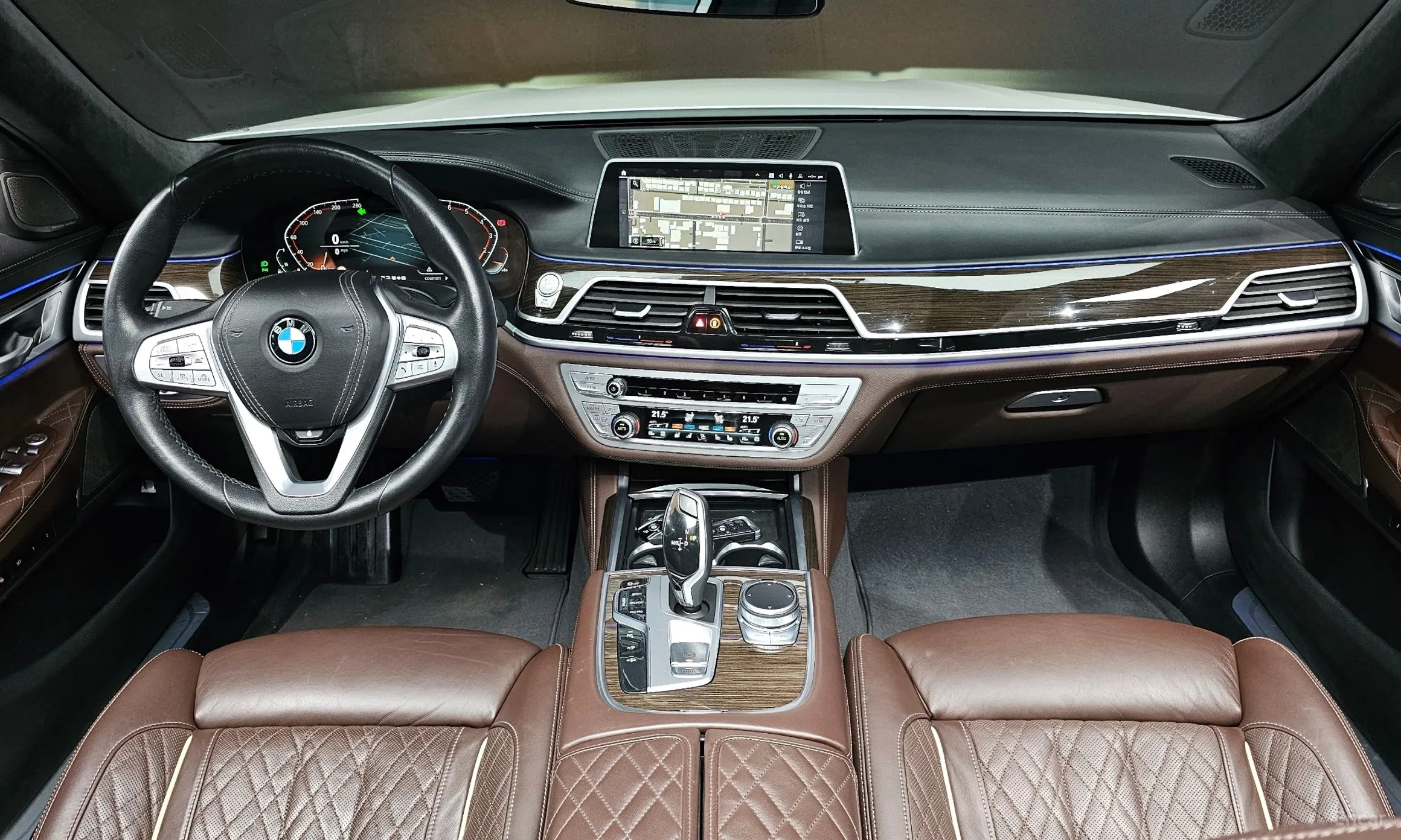 BMW 7 Series (G11) превью 7