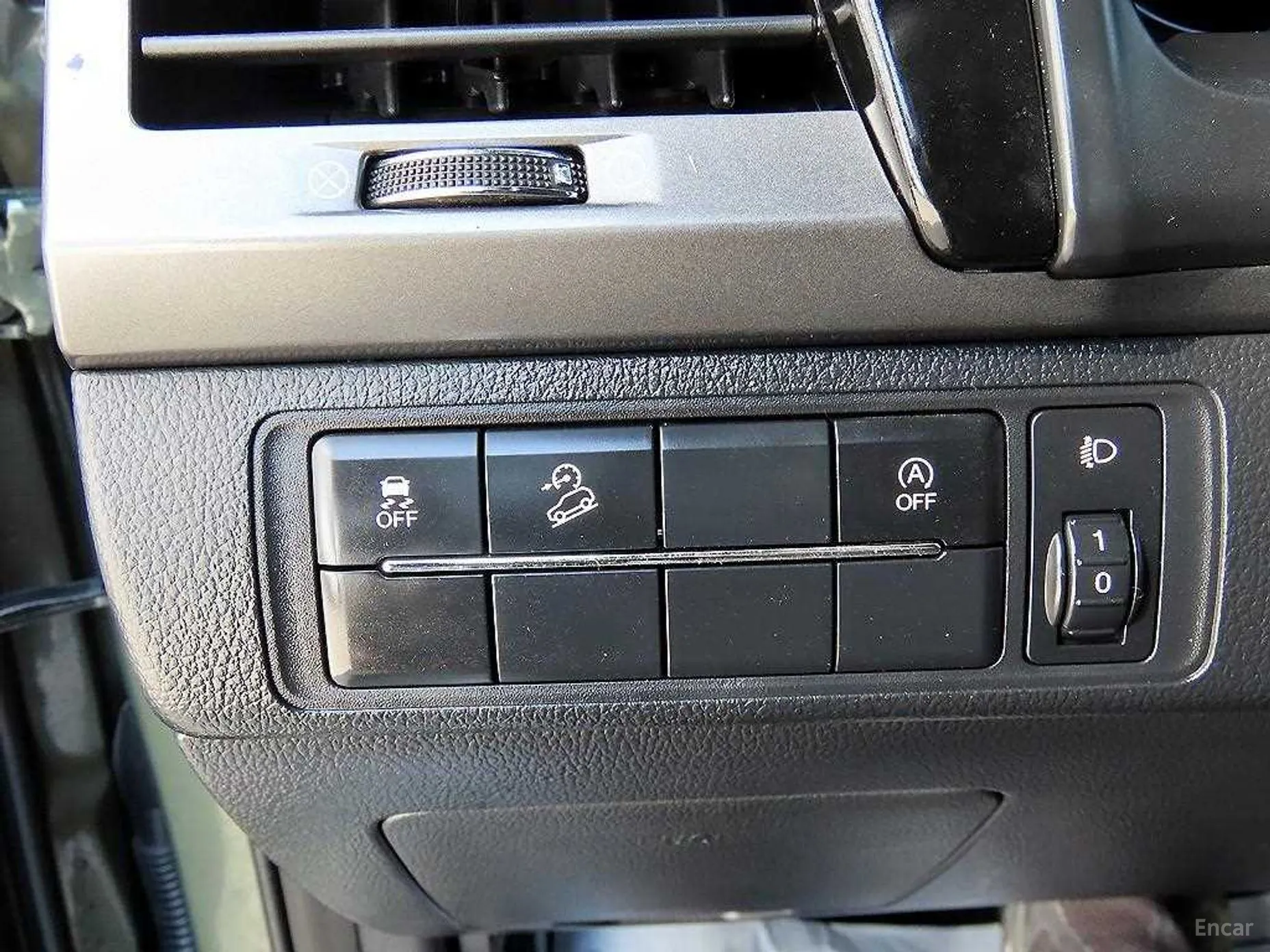 KG Mobility (SsangYong) Rexton Sports Khan превью 13