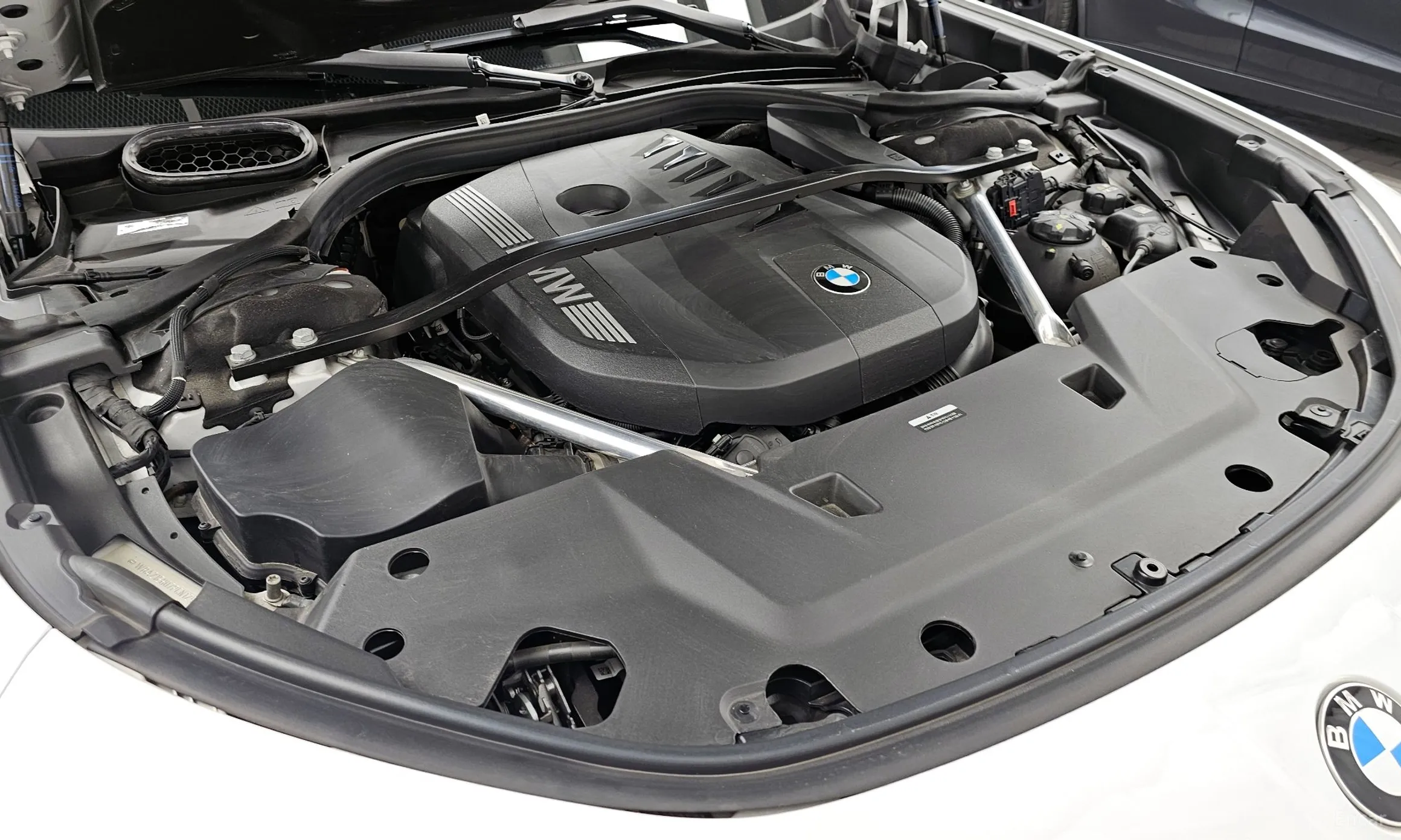 BMW 7 Series (G70) превью 6
